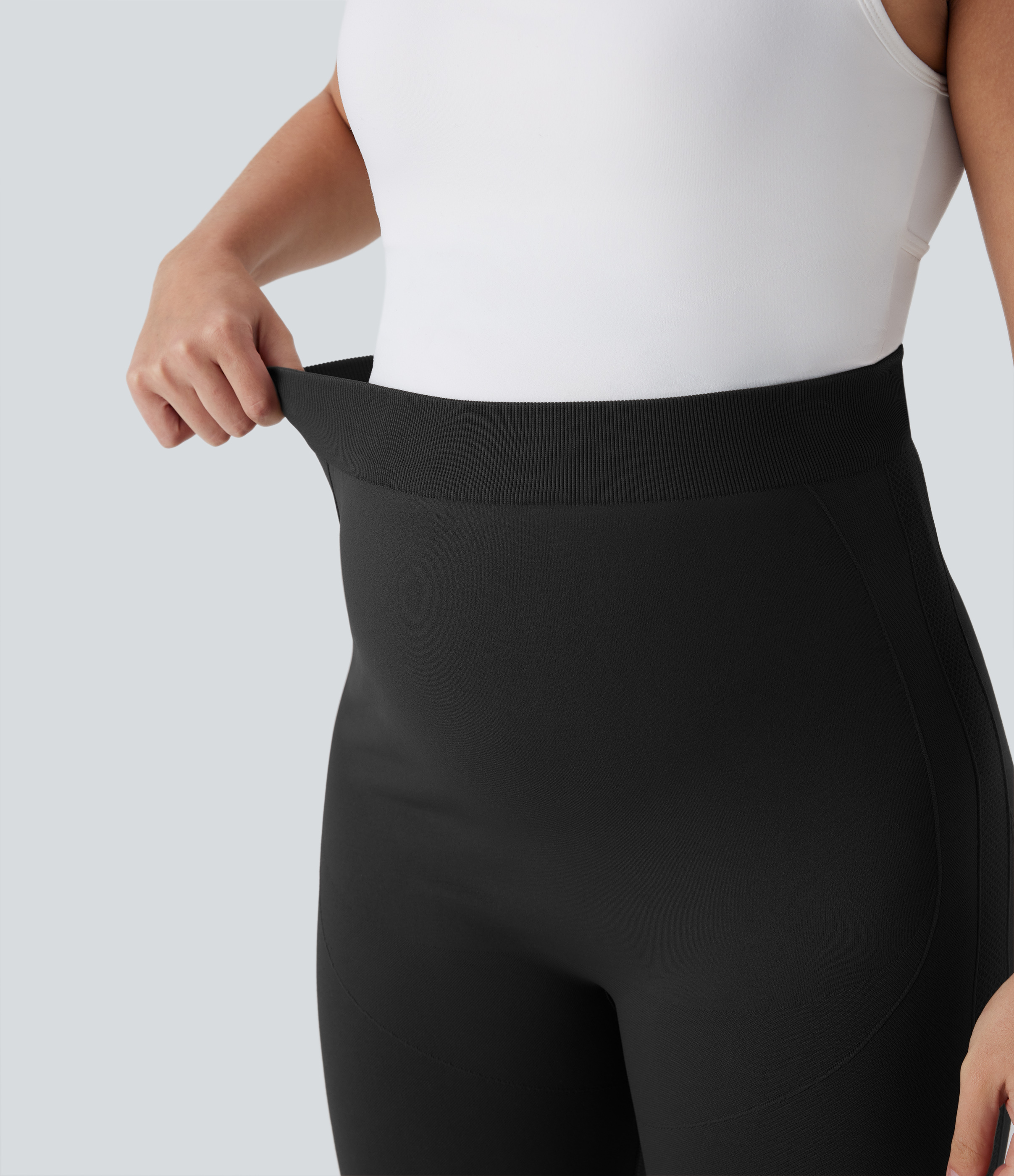 Halara Seamless Flow Super High Waisted 7/8 Yoga Maternity Leggings  - Black - XS(7/8) gym leggings leggings with pockets 