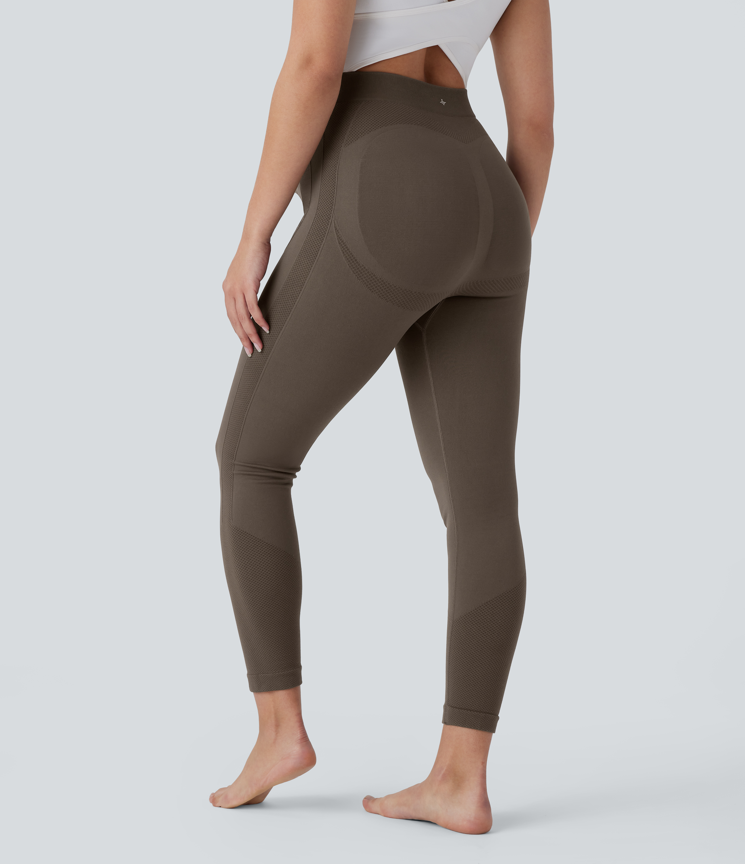 Halara Seamless Flow Super High Waisted 7/8 Yoga Maternity Leggings  - Dark Earthy Brown - XS(7/8) gym leggings leggings with pockets 