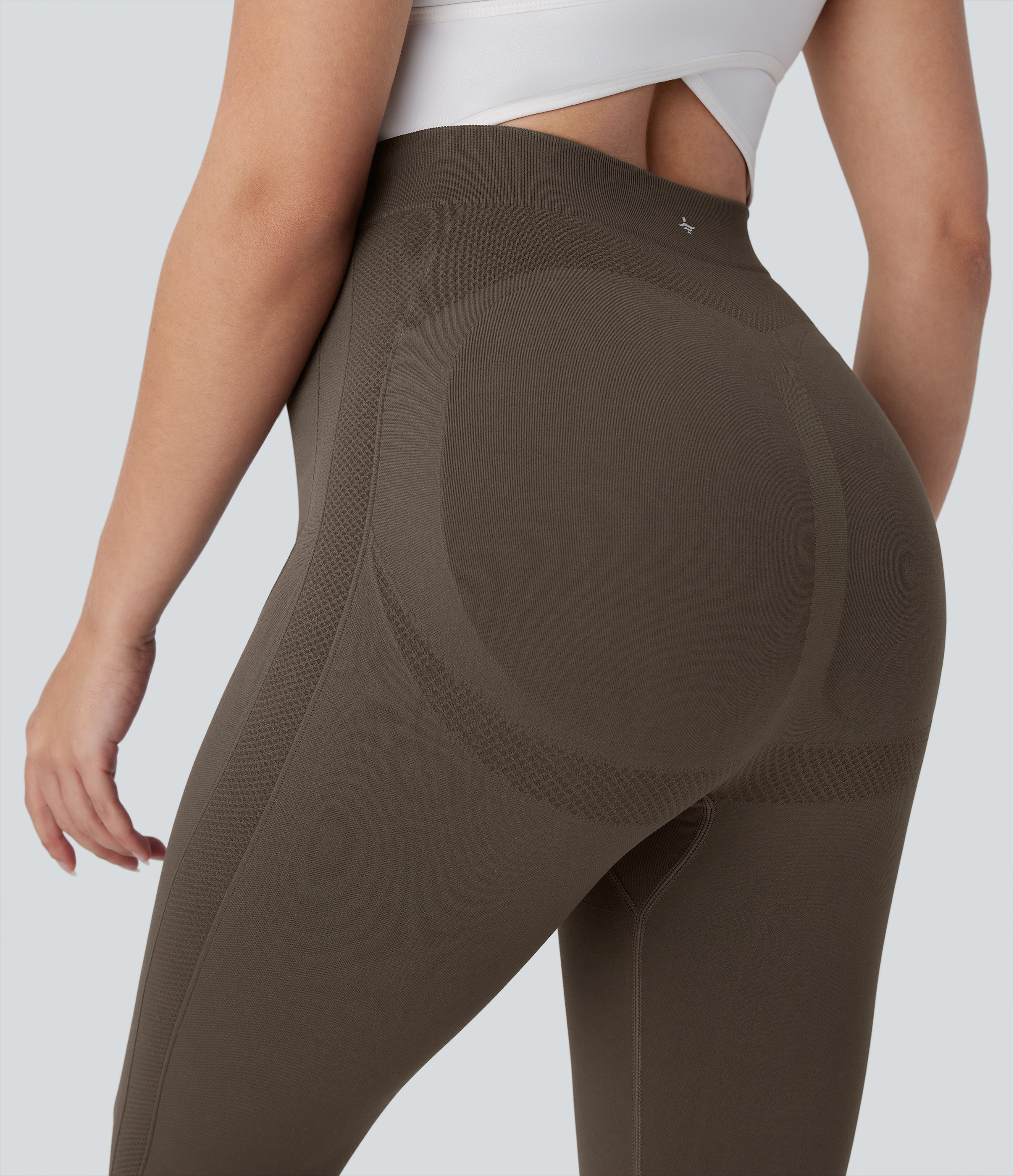 Halara Seamless Flow Super High Waisted 7/8 Yoga Maternity Leggings  - Dark Earthy Brown - XS(7/8) gym leggings leggings with pockets 