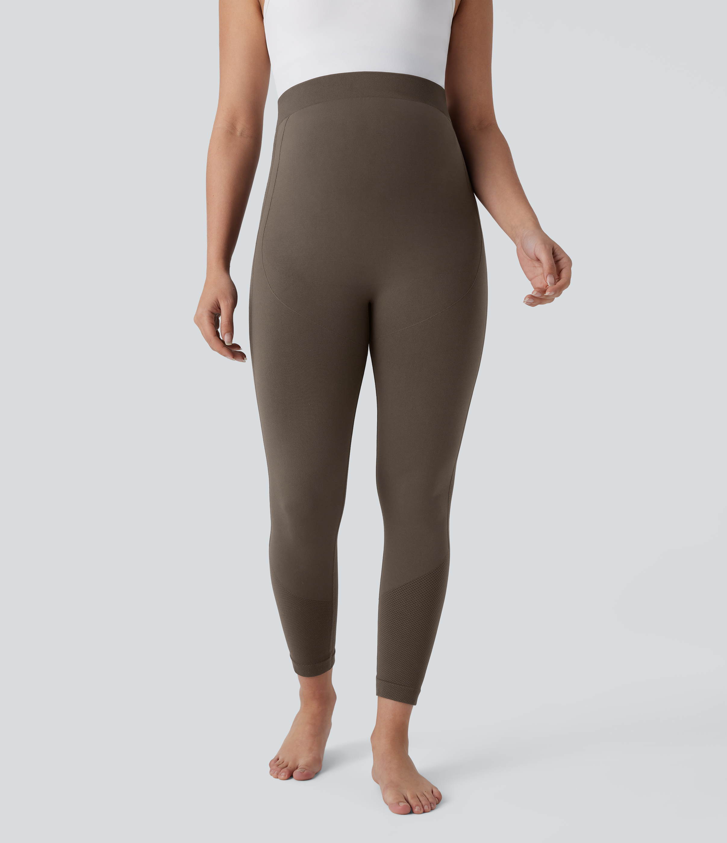 Halara Seamless Flow Super High Waisted 7/8 Yoga Maternity Leggings  - Dark Earthy Brown - XS(7/8) gym leggings leggings with pockets 