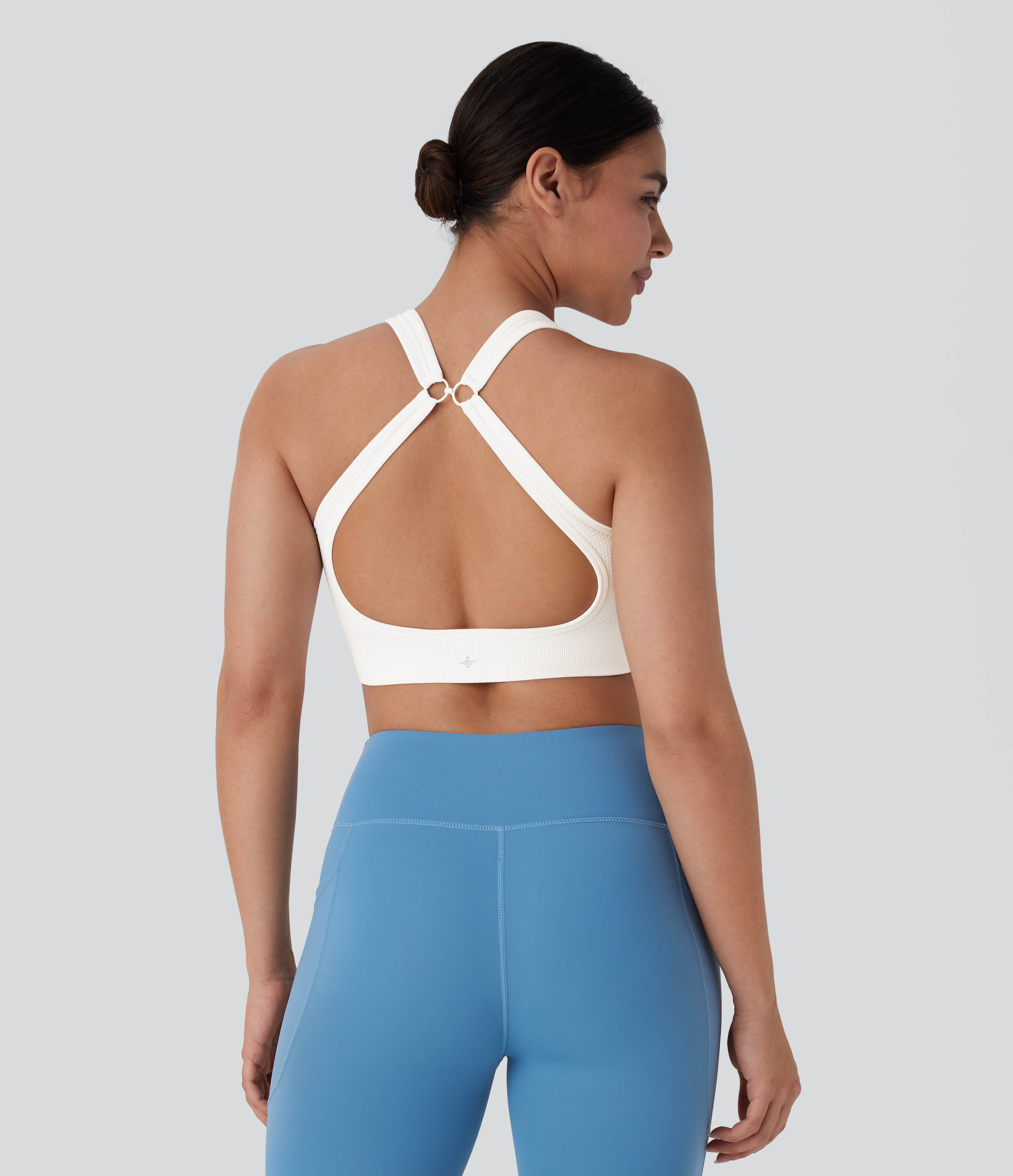 Halara Seamless Flow Low Support Zipper Backless Yoga Sports Bra  - White - L push up bra strapless bra backless bra sticky bra wireless bra 