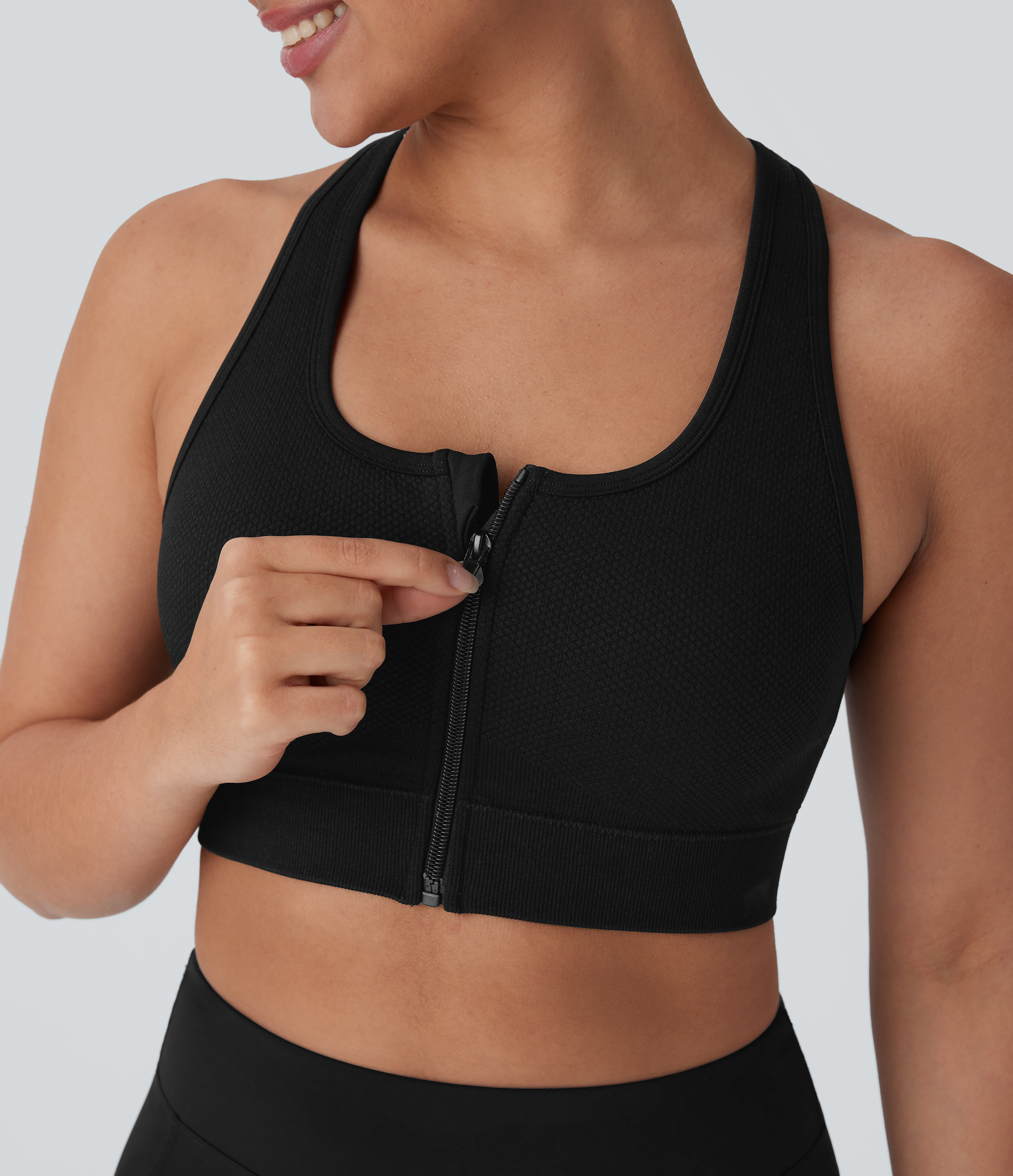 Halara Seamless Flow Low Support Zipper Backless Yoga Sports Bra  - Black - S push up bra strapless bra backless bra sticky bra wireless bra 