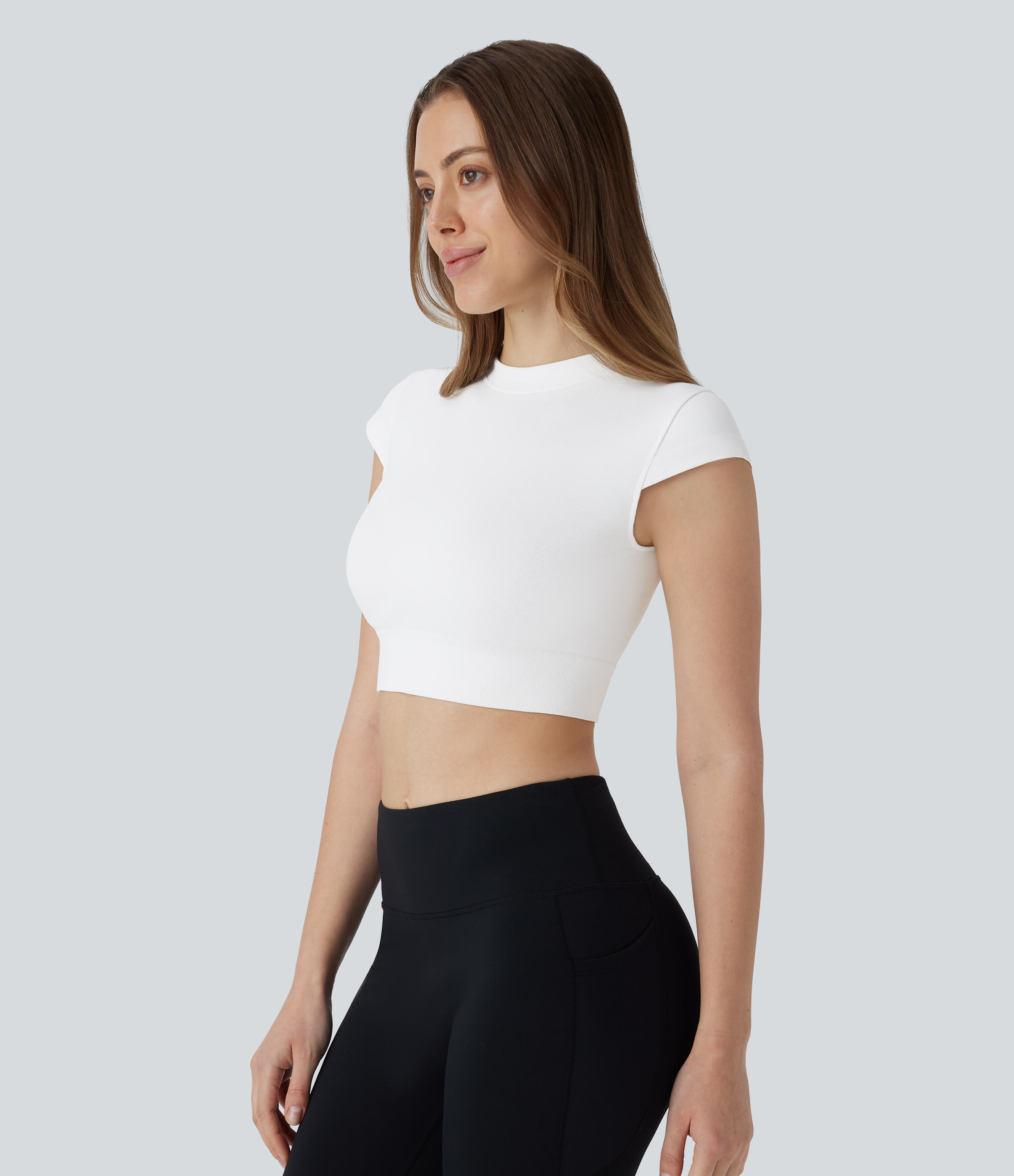 Halara Seamless Flow Round Neck Cap Sleeve Cropped Yoga Sports Top  - White - L 
