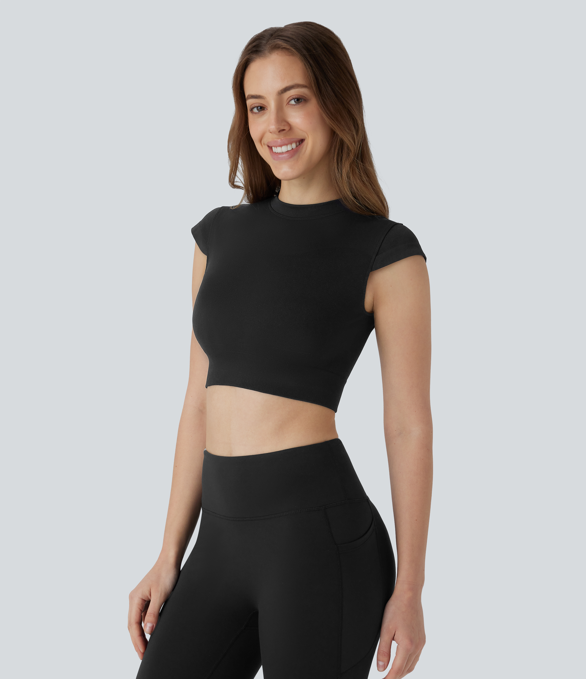Halara Seamless Flow Round Neck Cap Sleeve Cropped Yoga Sports Top  - Black - L 