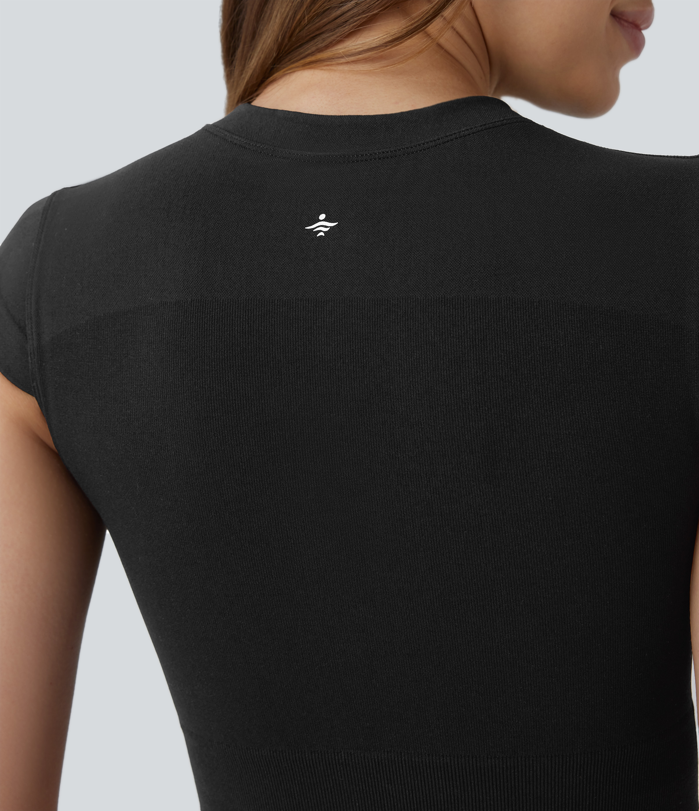Halara Seamless Flow Round Neck Cap Sleeve Cropped Yoga Sports Top  - Black - L 