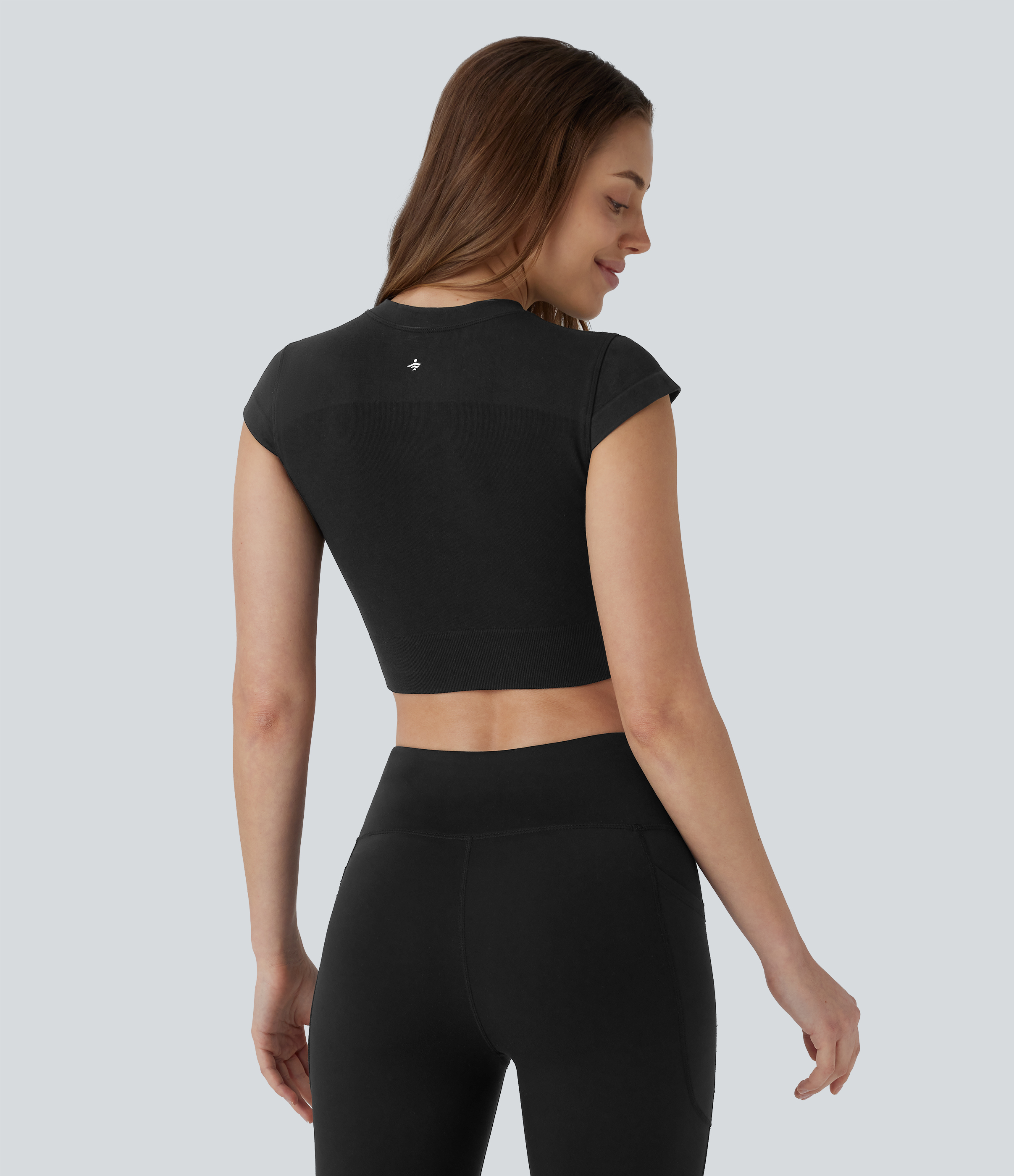 Halara Seamless Flow Round Neck Cap Sleeve Cropped Yoga Sports Top  - Black - L 
