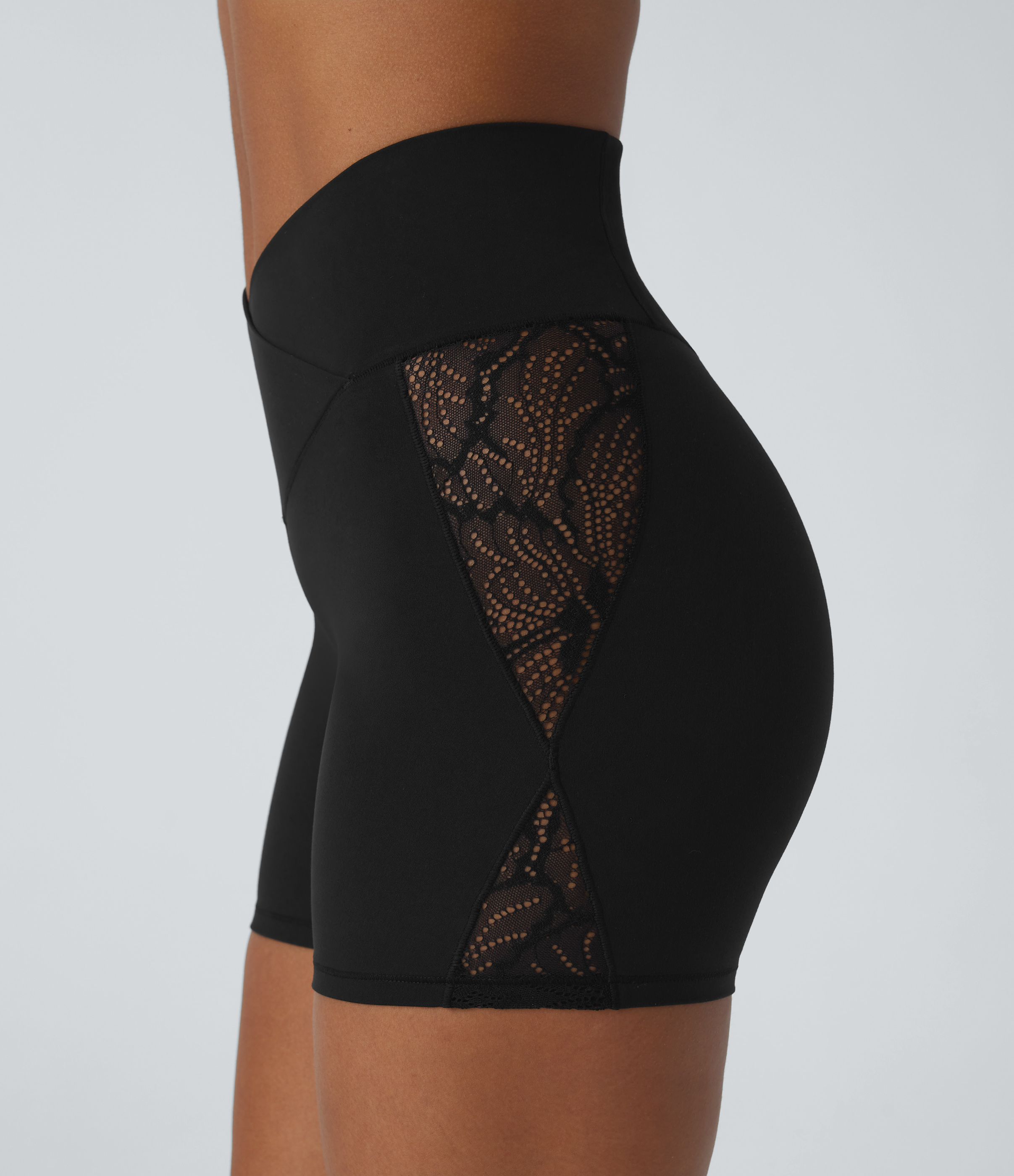 Halara Softlyzeroв„ў High Waisted Crossover Contrast Lace Back Pocket Yoga Biker Shorts 5``-UPF50+  - Black - XL biker shorts women 