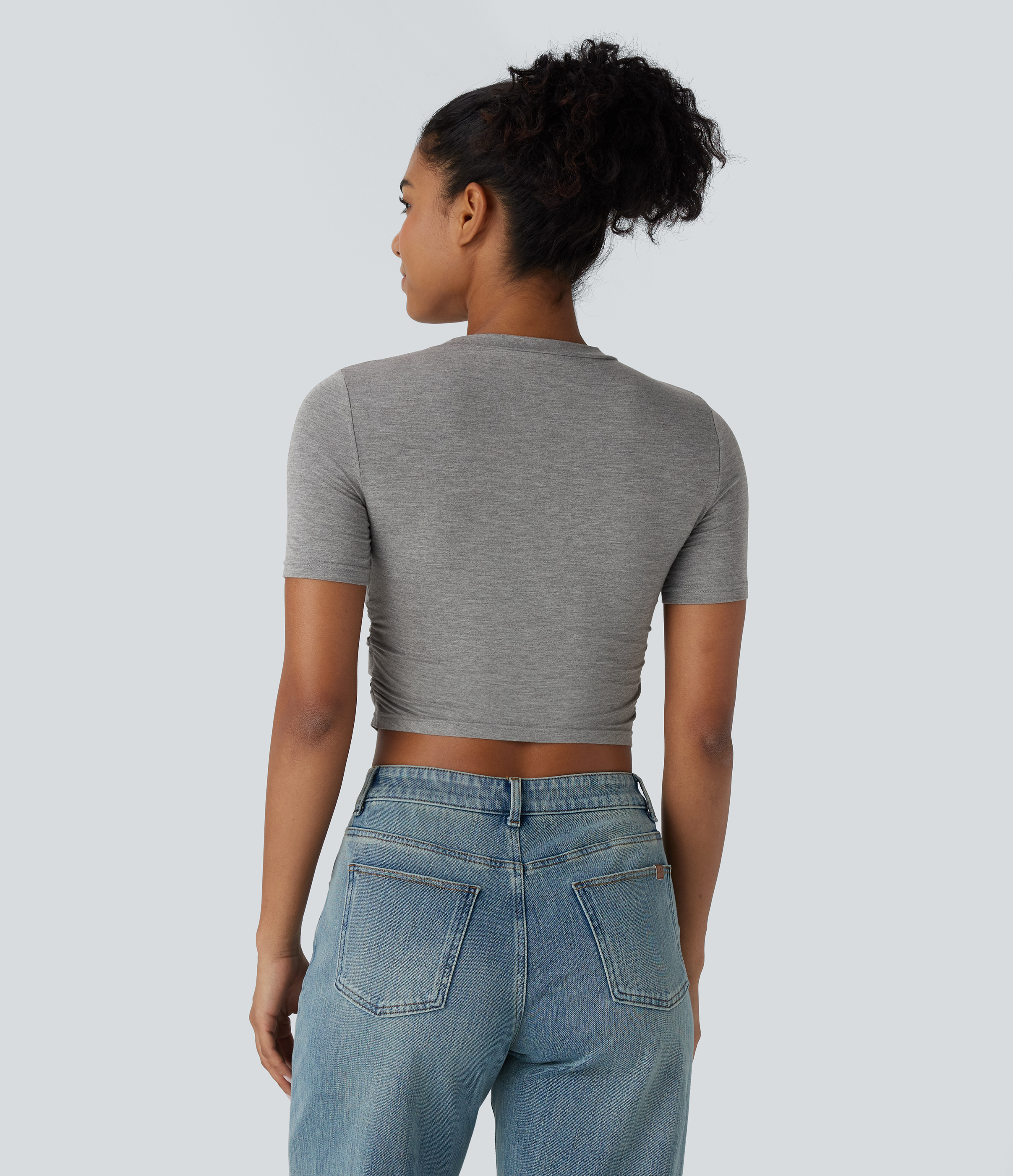 Halara Round Neck Short Sleeve Ruched Skinny Cropped Casual T-Shirt  - Fog Gray - L 
