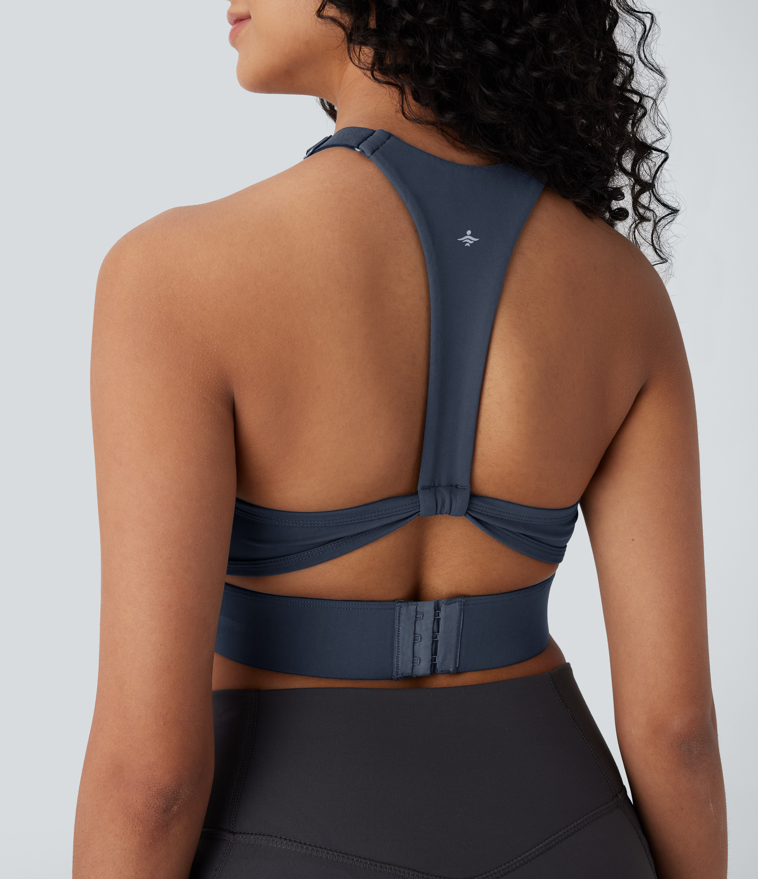 Halara Halara UltraSculptв„ў Low Support U Neck Backless Adjustable Hook Yoga Sports Bra  - Carbon - S push up bra strapless bra backless bra 