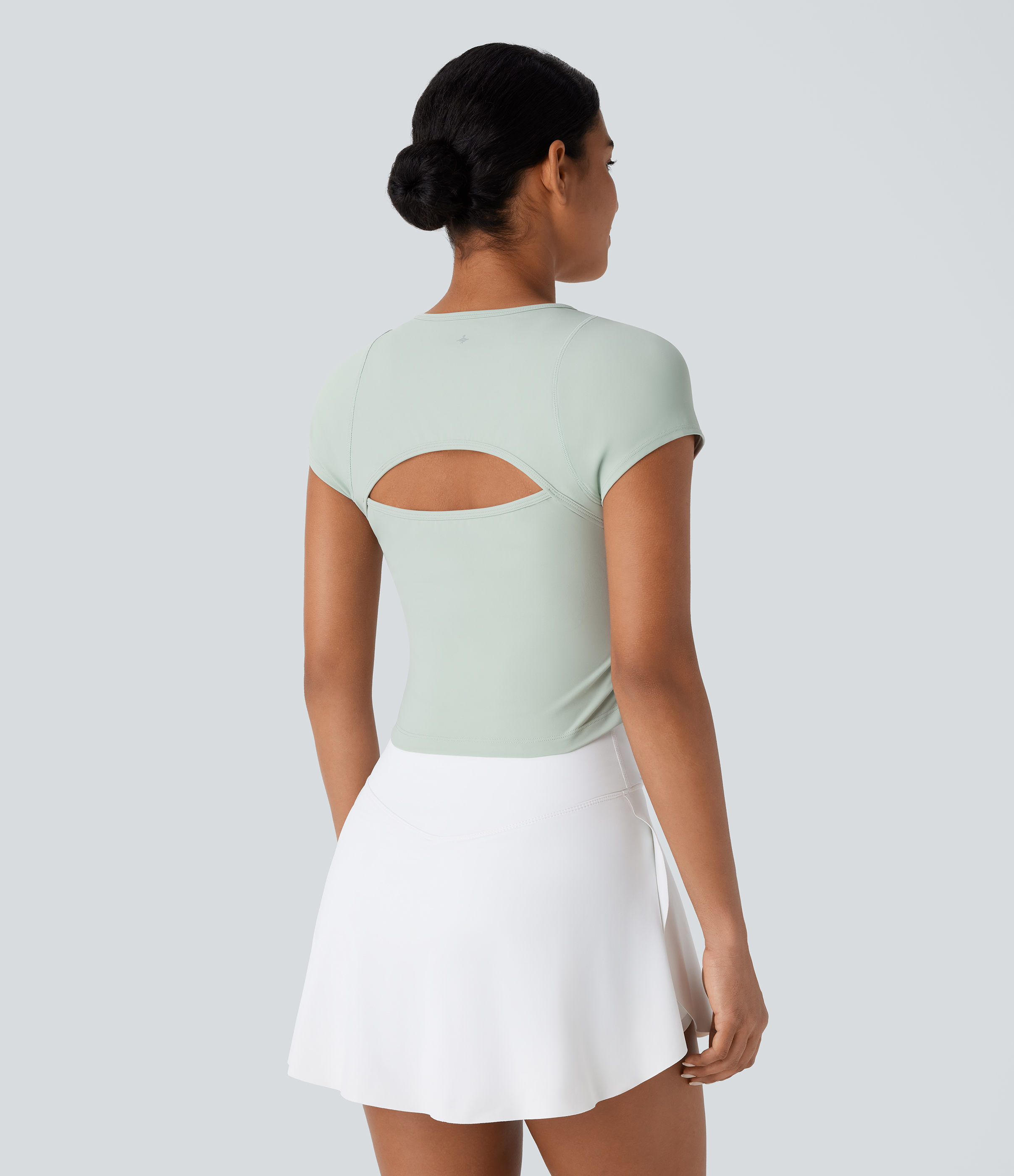Halara Softlyzeroв„ў Airy Cut Out Ruched Curved Hem Slim Cool Touch Tennis Sports Top  - Light Bean Green - M 