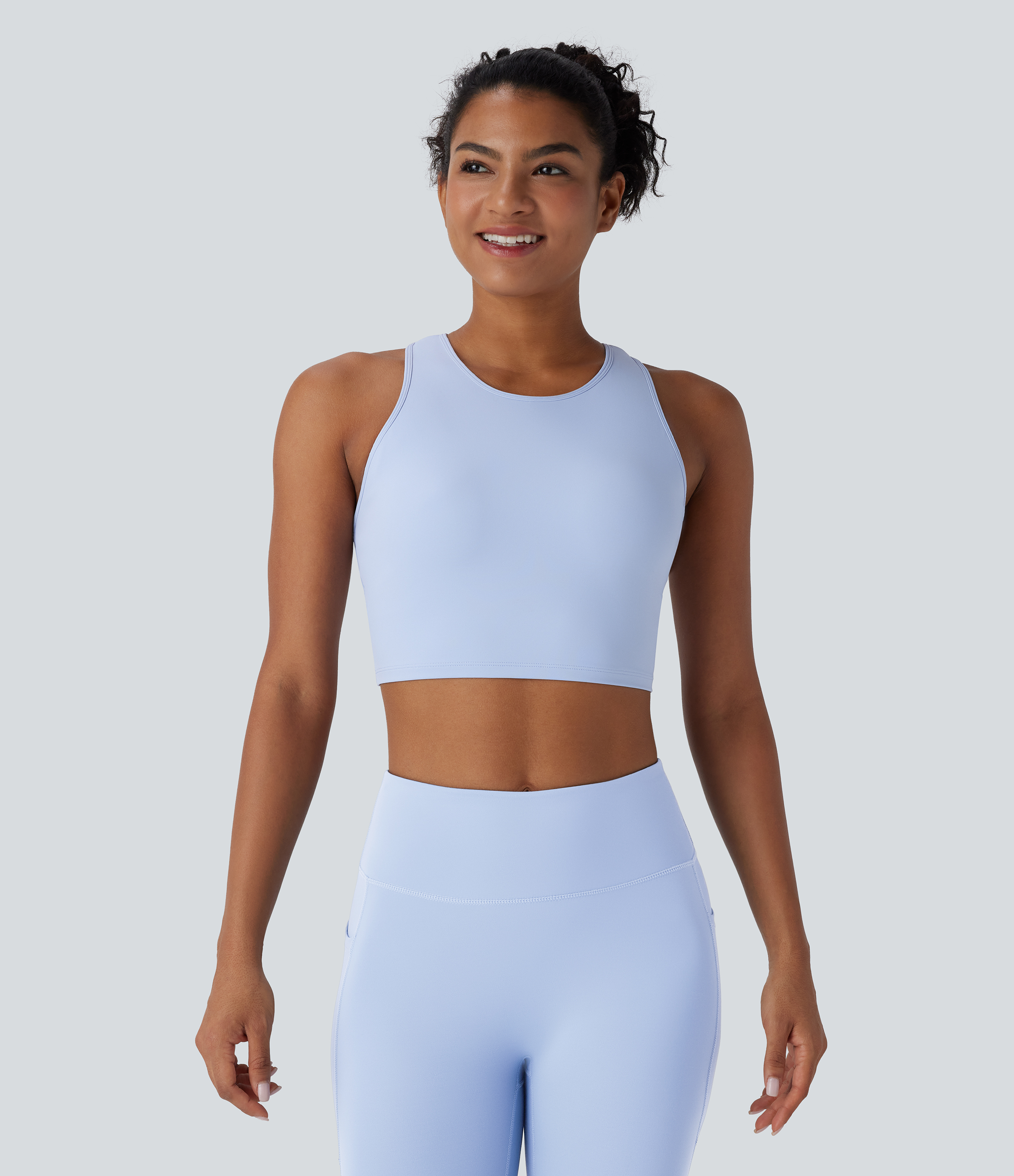 Baby Blue Top yoga corto espalda cruzada corte / 2
