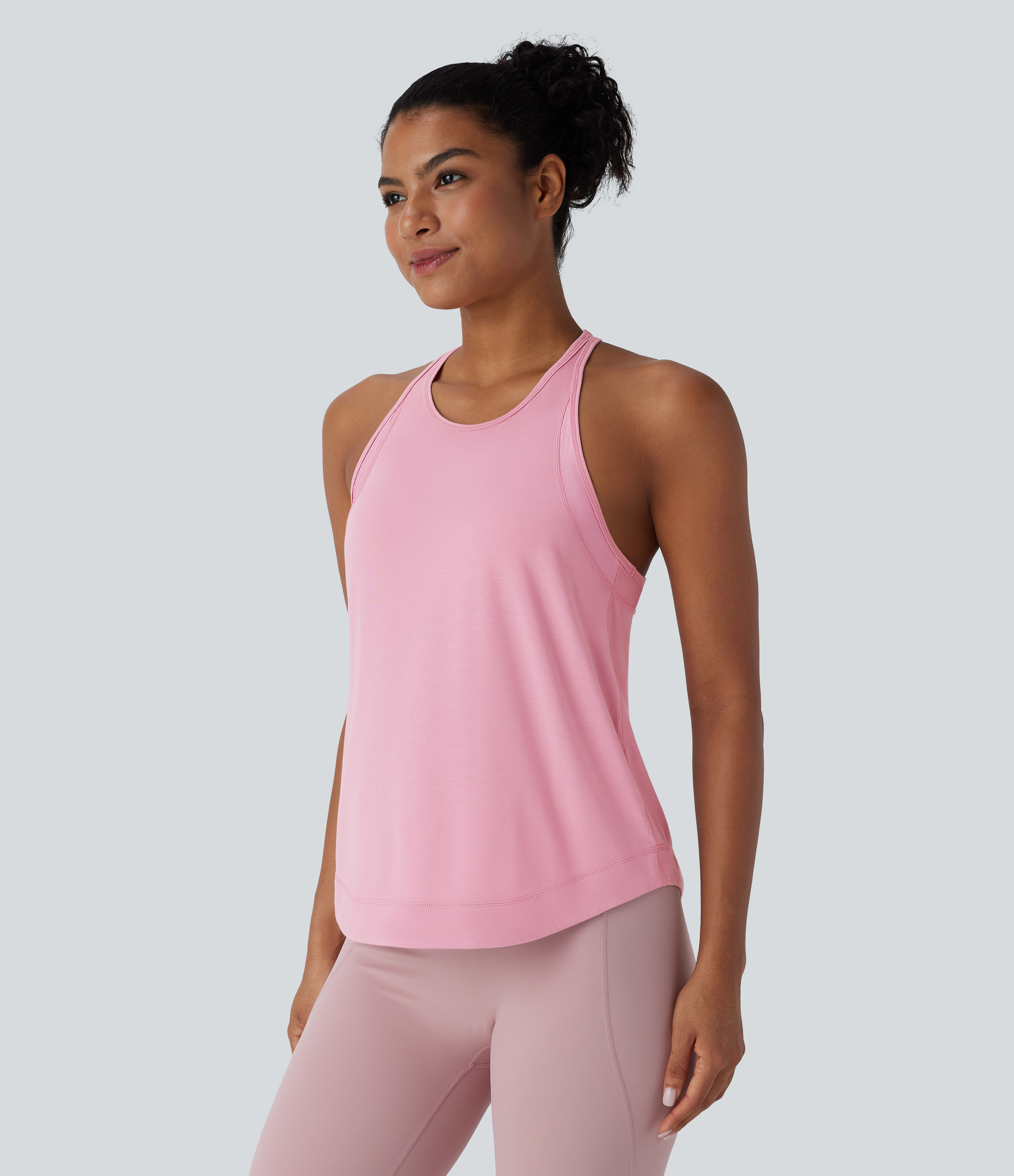 Camiseta de tirantes para correr con dobladillo curvo y rayas, de secado rápido