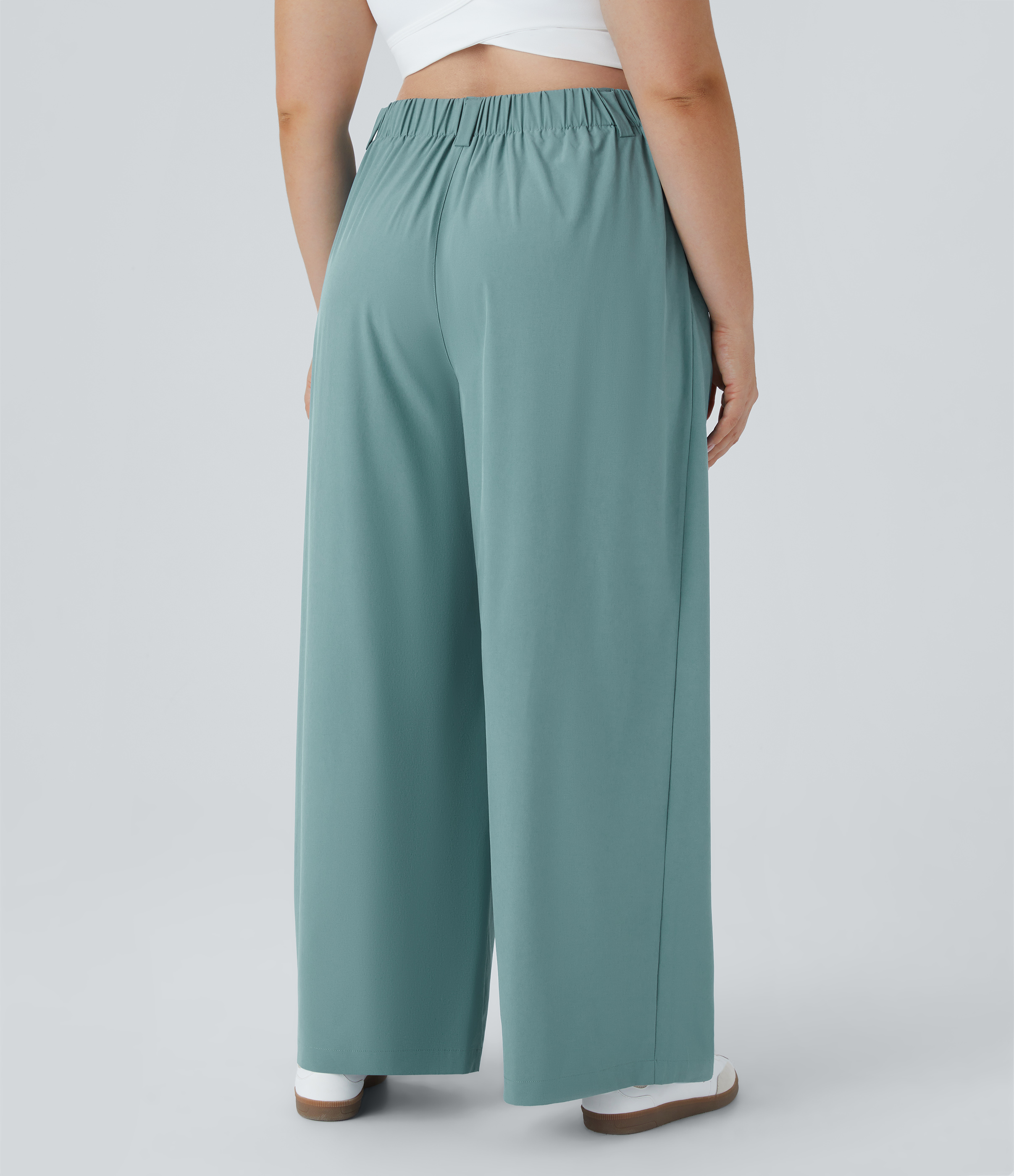 Stone Blue Breezeful™ Palazzo-Hose mit hoher Taille und Taschen, weitem Bein, fließendem Fall, einfarbig, schnelltrocknend, lässig, in Plus-Größen / 2