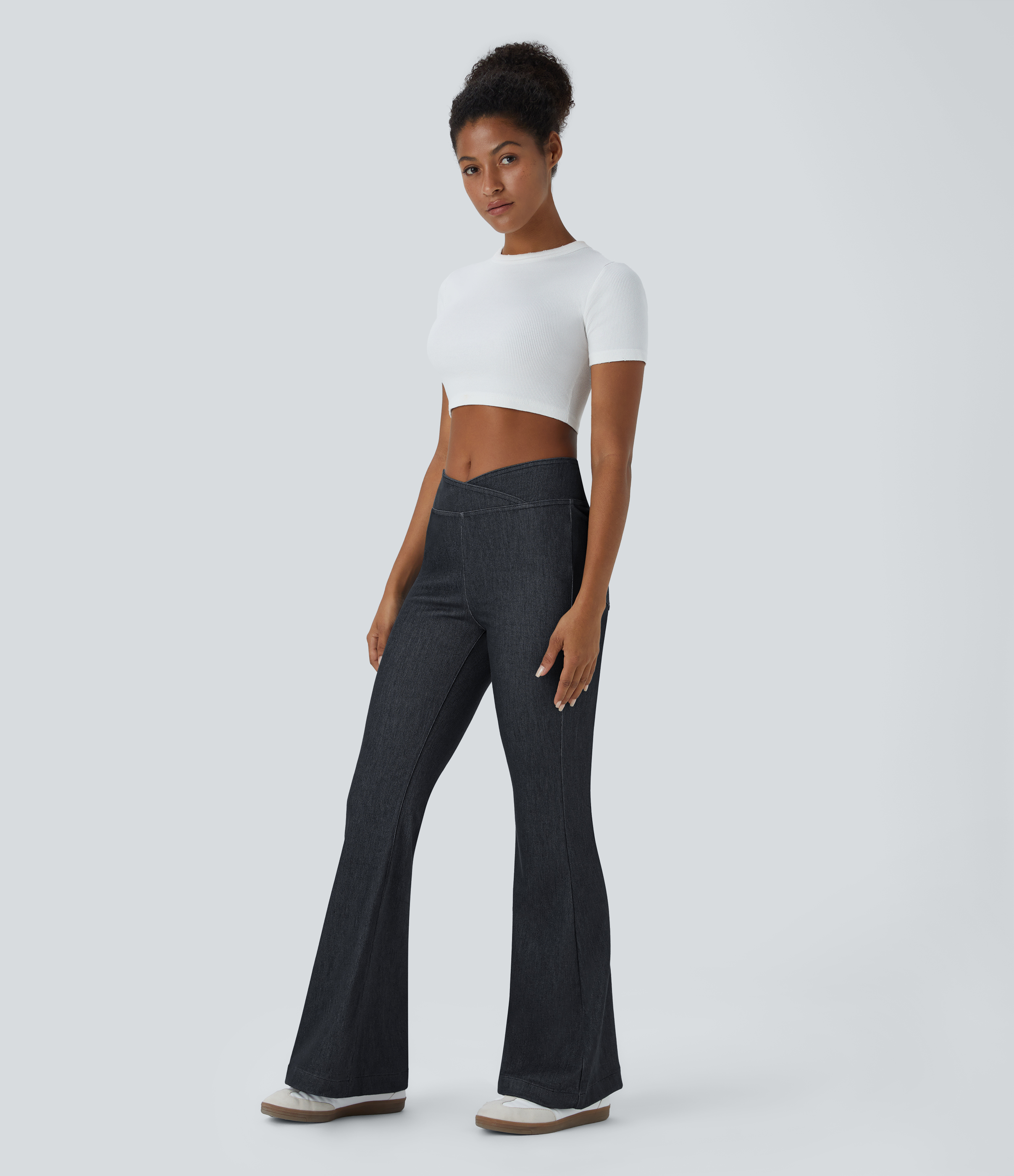 Halara Flex™ High Waisted Crossover Pocket Casual Flare Jeans - Halara
