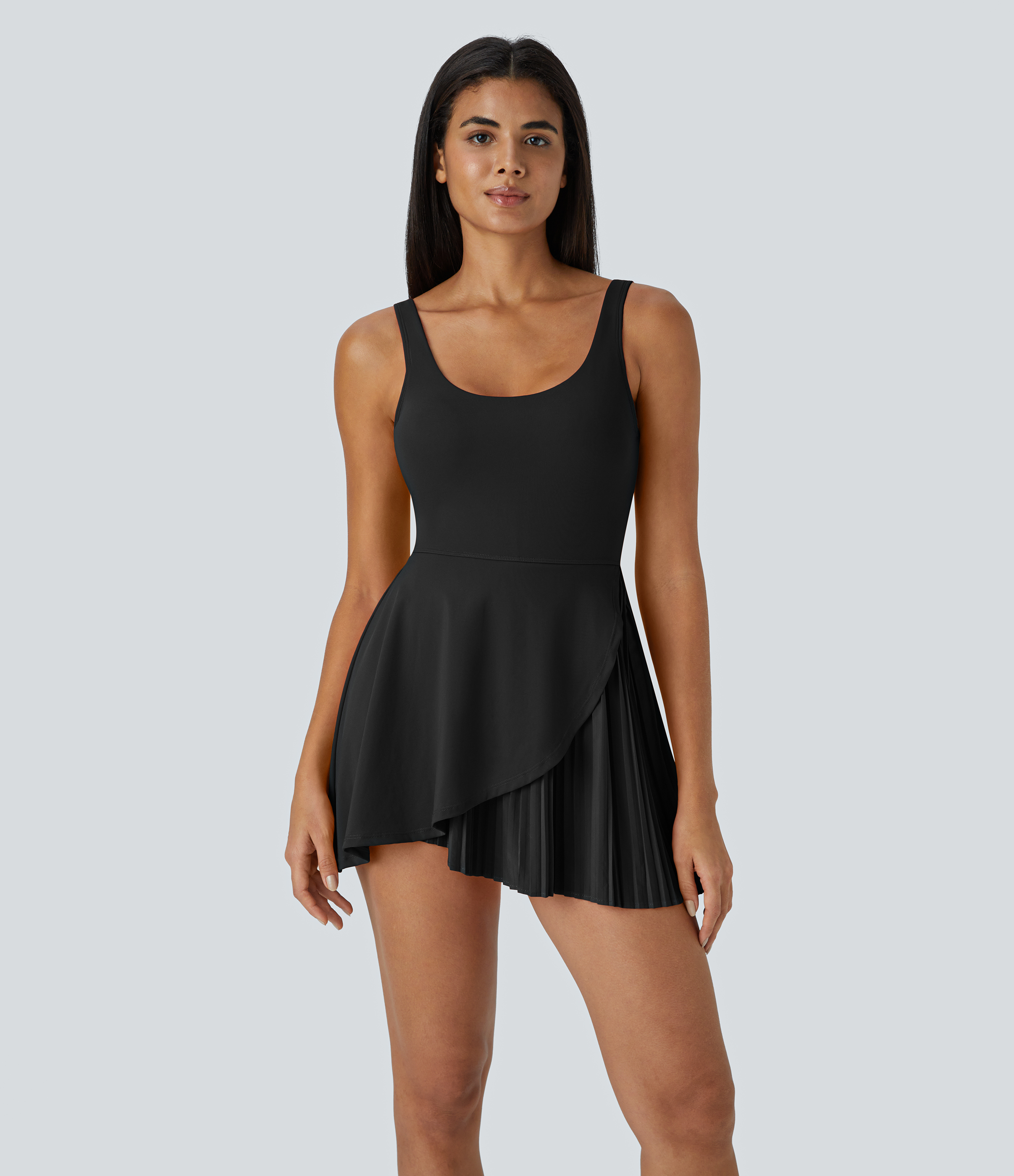Halara – Softlyzero™ QuickDry – Rückenfreies, 2-in-1 Tennis-Mini-Aktivkleid mit Seitentaschen und plissiertem Saum – Schwarz – XS