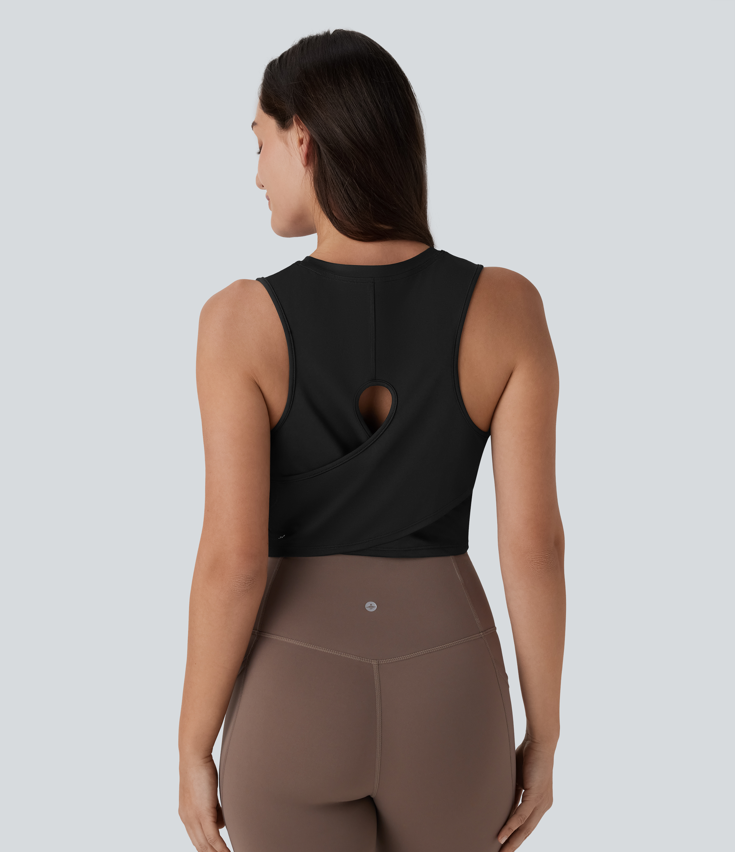 Black Cut Out Crossover Hem Solid Cropped Yoga Tank Top / 2