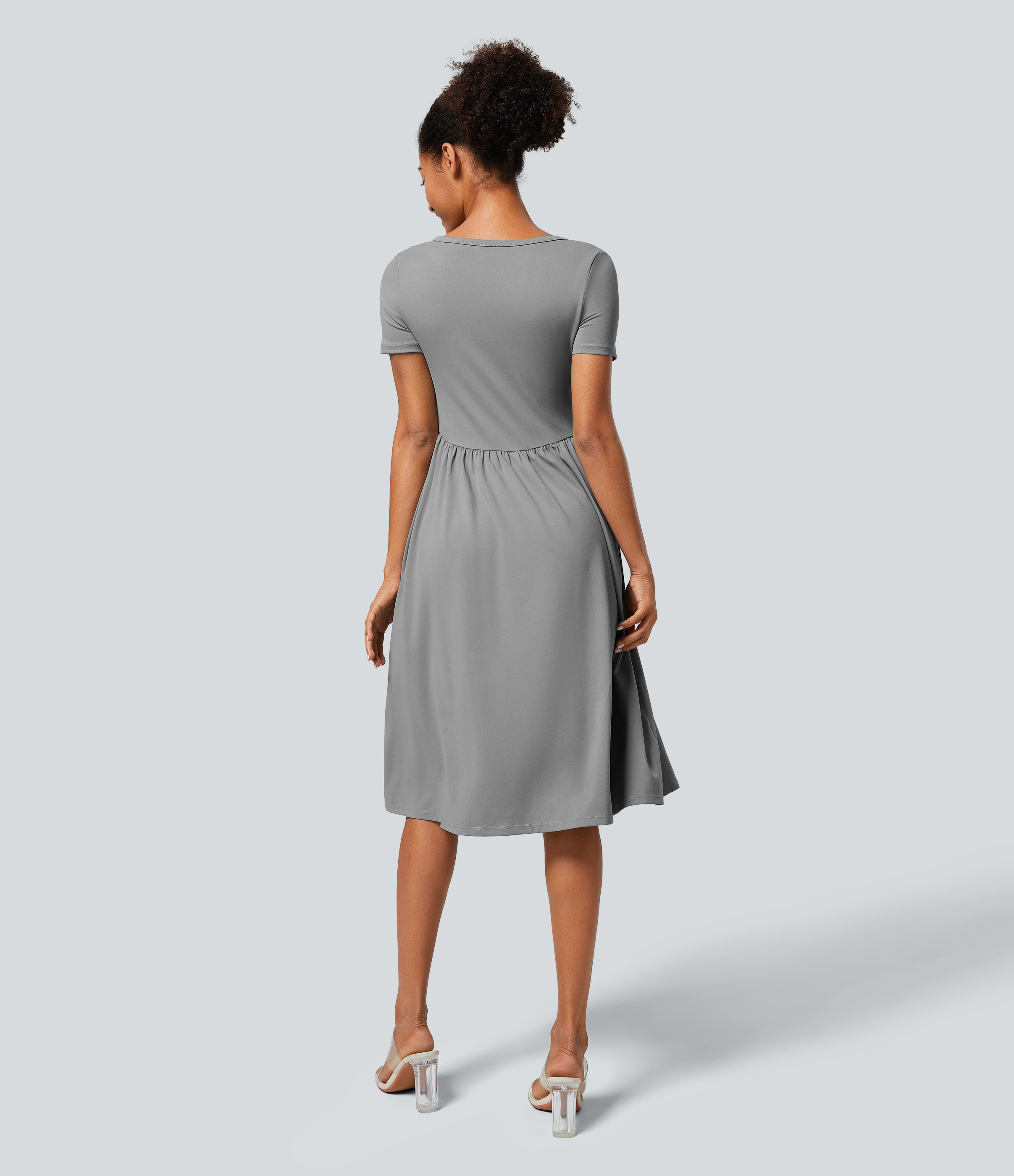 Ultimate Gray Vestido a media pierna cuello en V botones decorativos manga corta bolsillo lateral plisado / 2