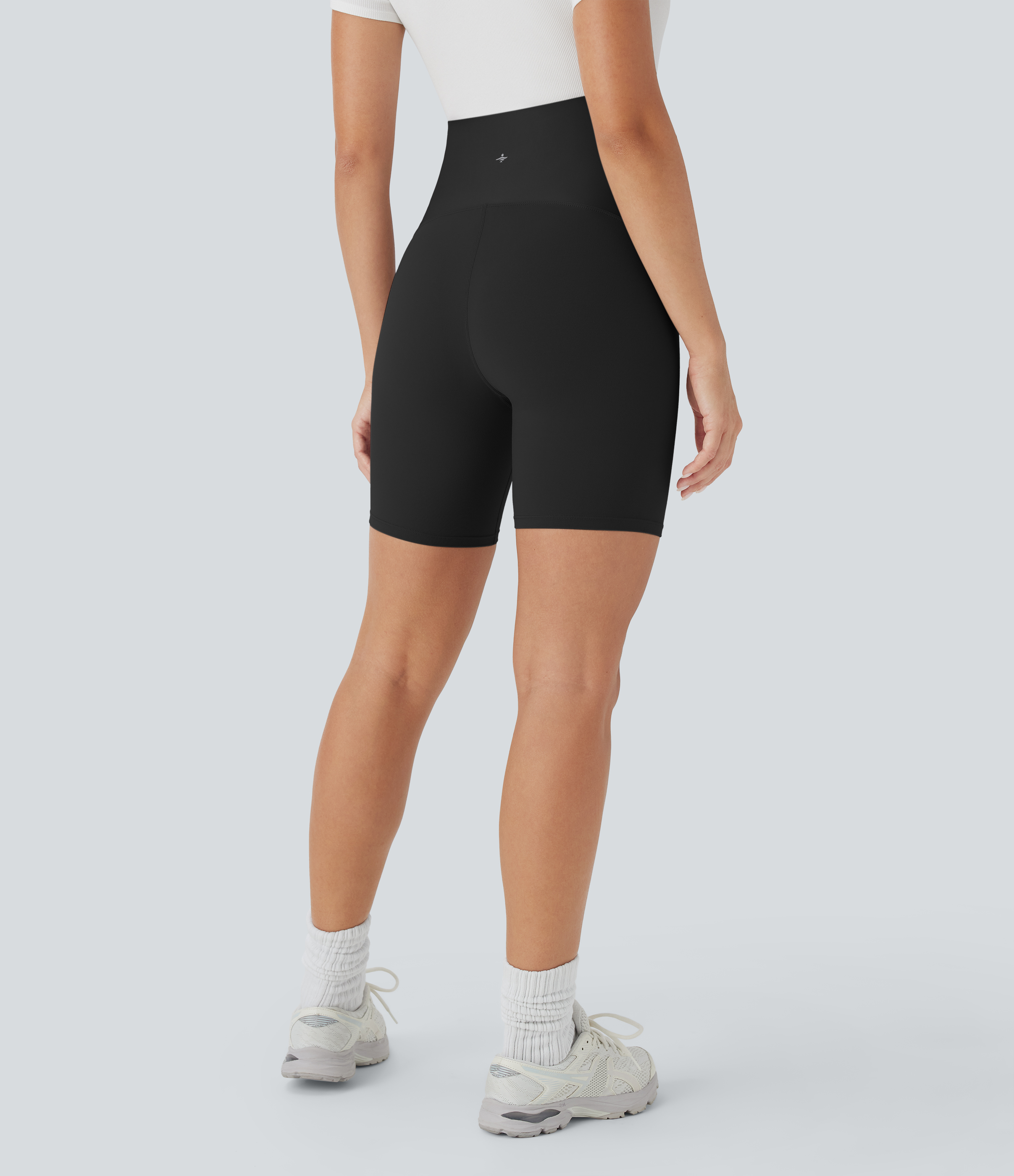 Black Pantalones cortos premamá Softlyzero™ UPF 50+ para yoga con tiro extra alto de 18cm / 2