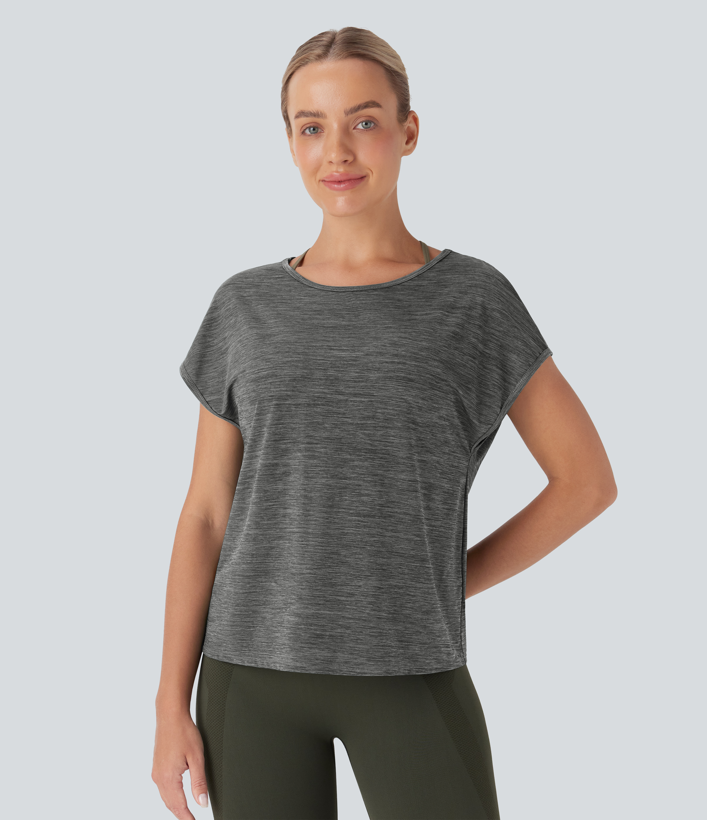 Deep Gray Texture Top deportivo running de manga corta con cuello redondo y espalda con aberturas / 2