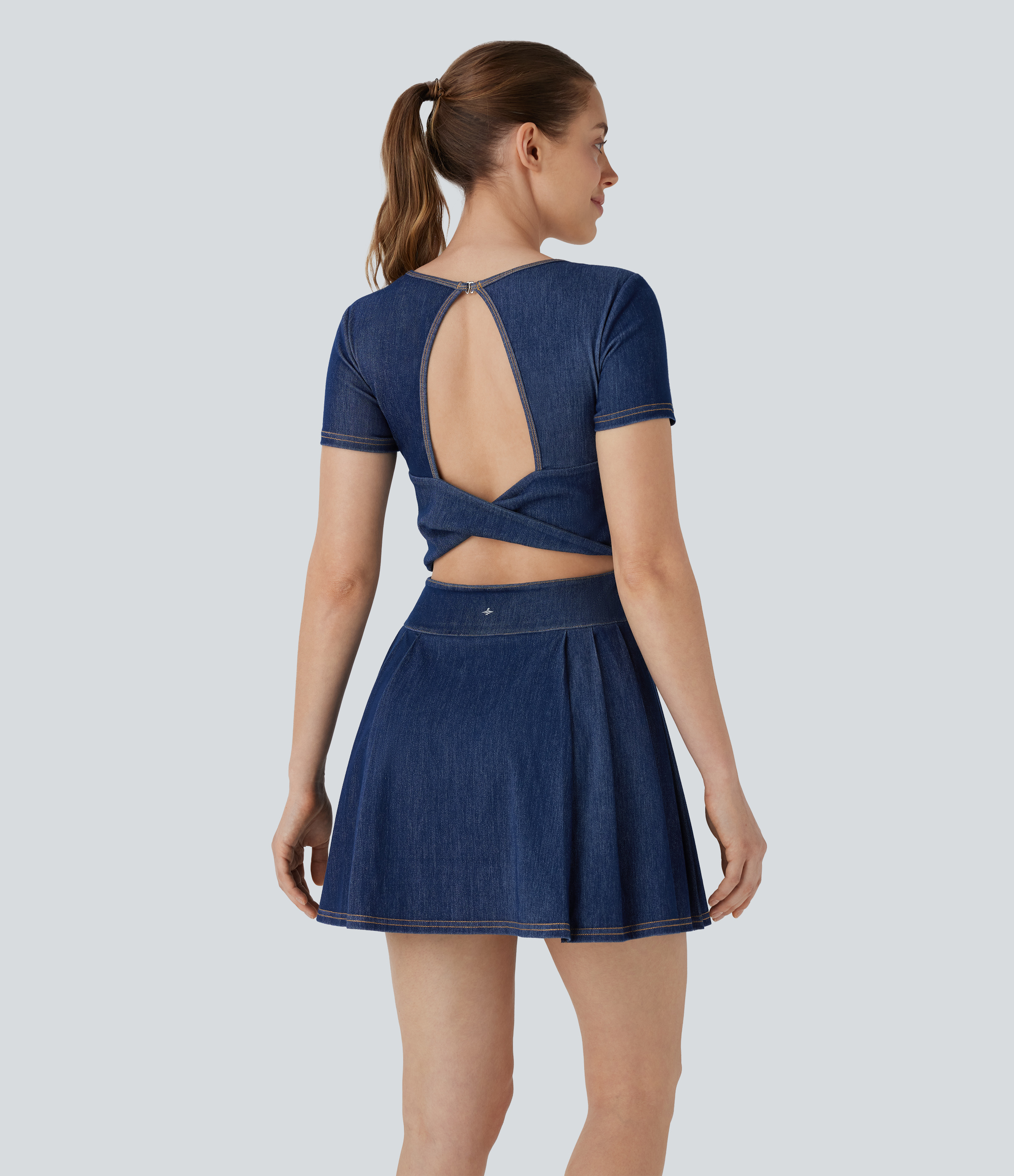 Tide Blue Denim Halara Flex™ ourlet plissé 2-en-1 Cool Touch denim lavé robe de tennis active avec poches / 1