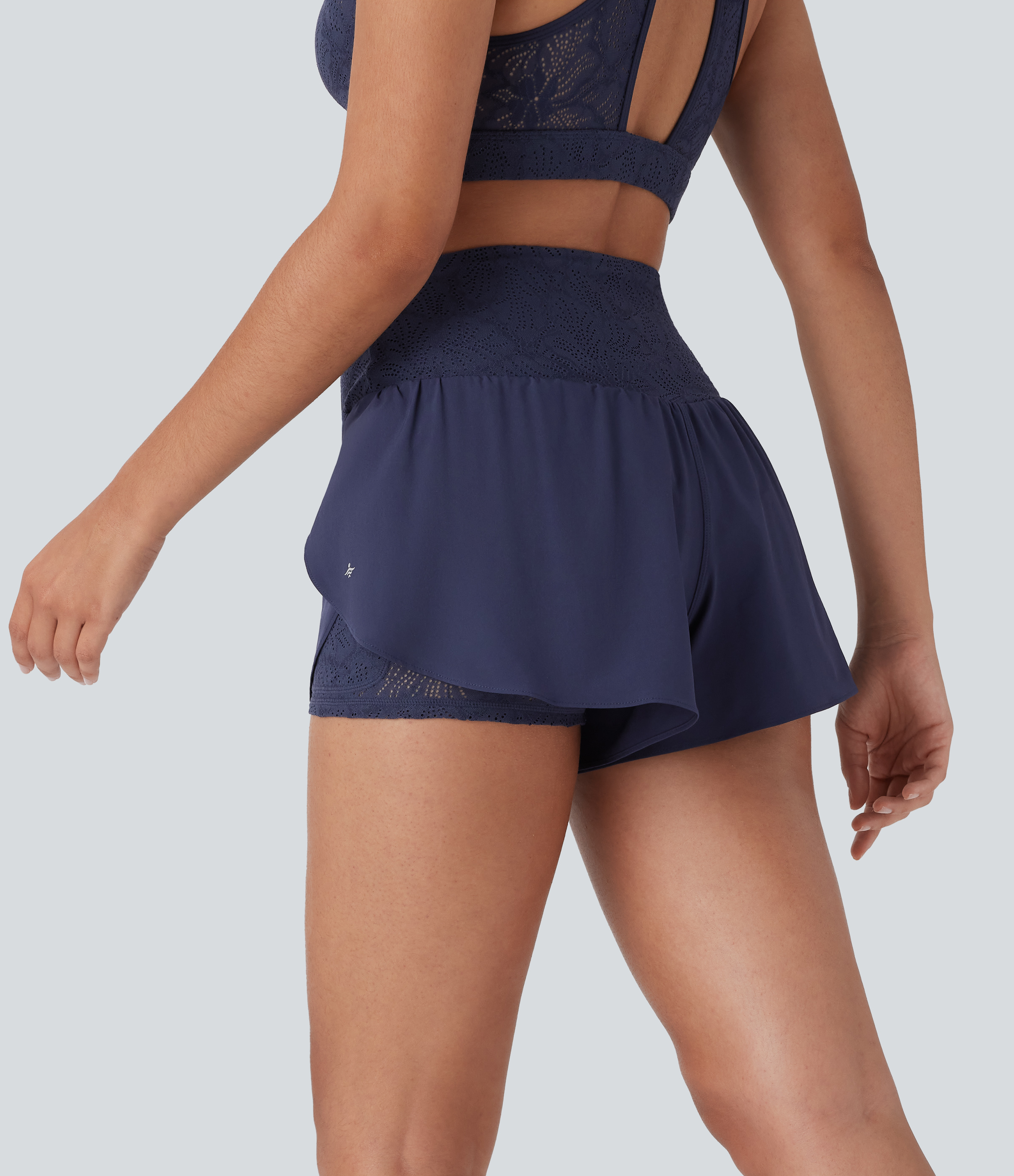 Patriot Blue Pantalón corto Breezeful™ yoga tiro alto cruzado 2 en 1 bolsillo lateral encaje contrastante secado rápido 7.5cm / 2