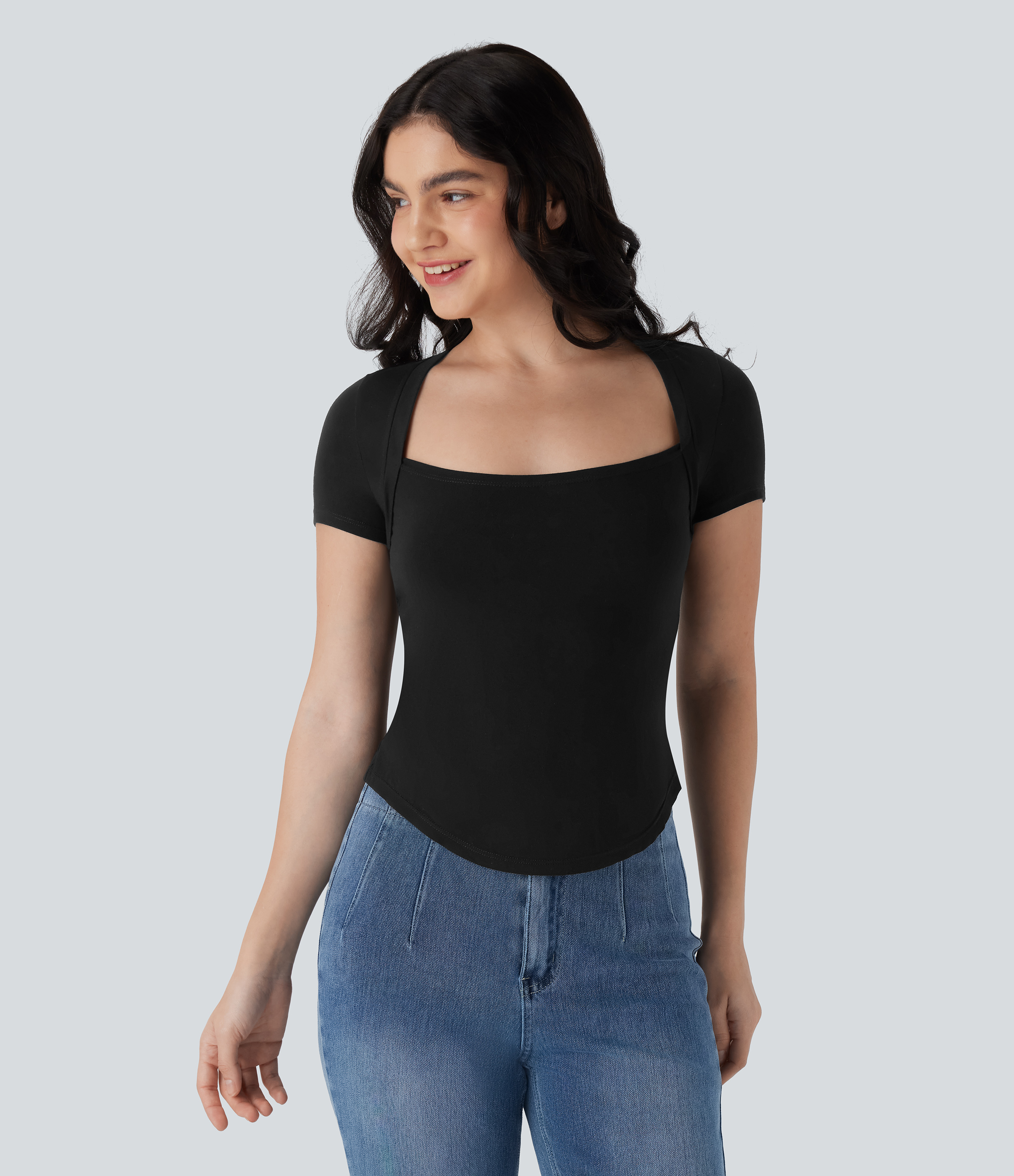 Black Top de manga corta casual con dobladillo curvo / 1