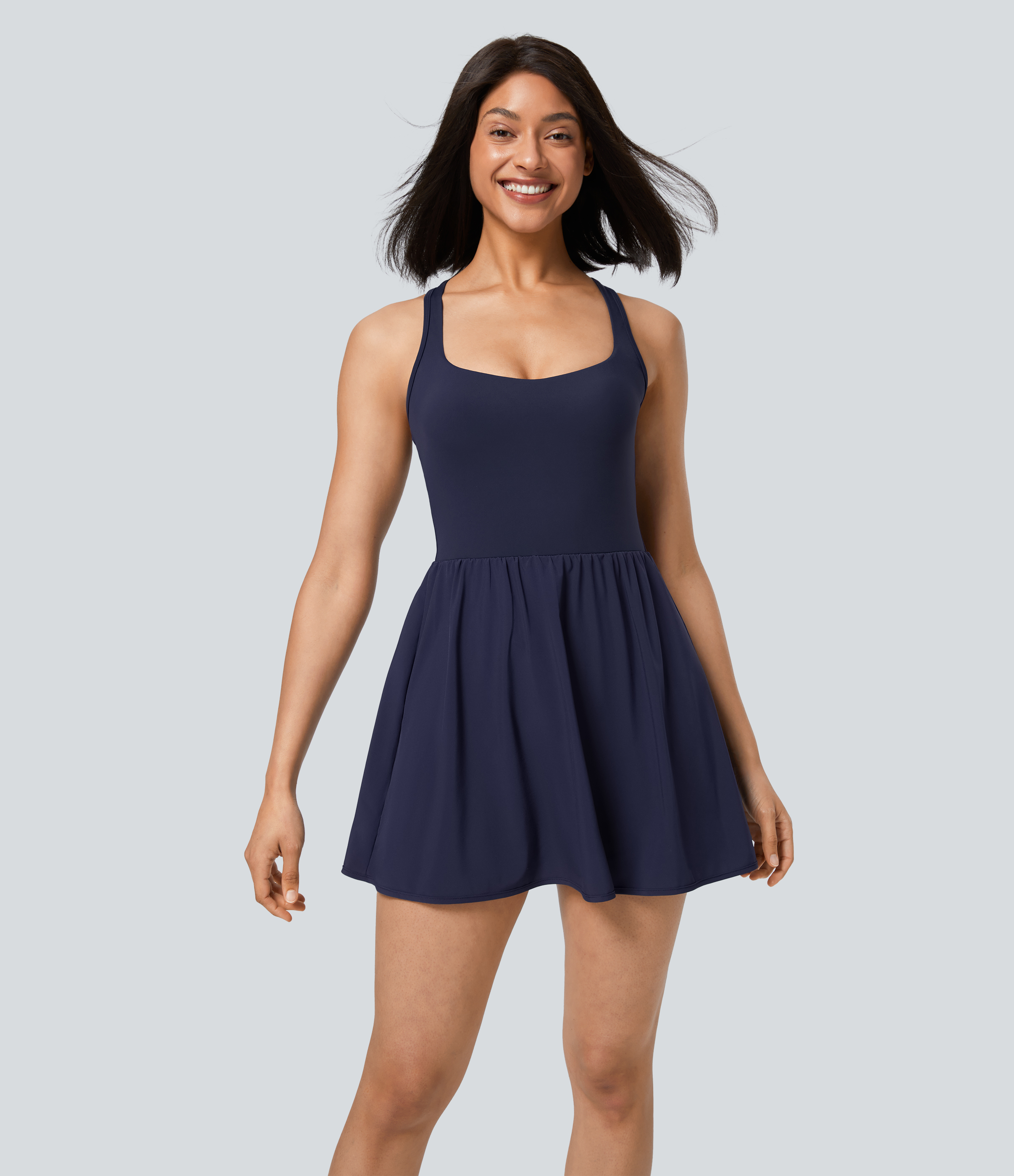 Halara – Breezeful™ Rückenfreies, schnell trocknendes 2-in-1 Tennis-Aktivitätskleid mit Seitentaschen und ausgestelltem Bein – Peacoat – S