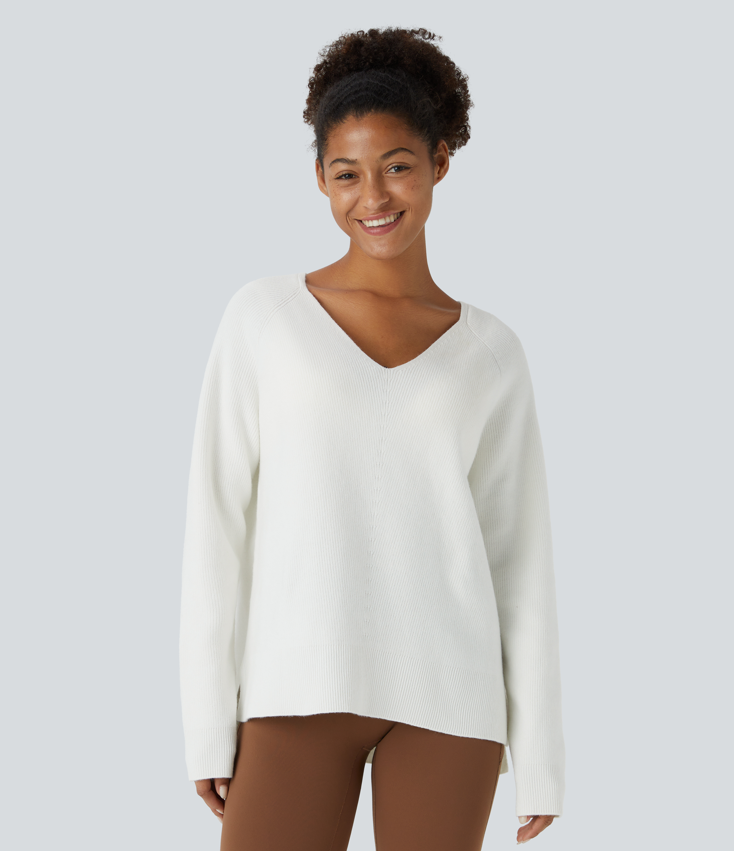 Suéter manga larga cuello V abertura