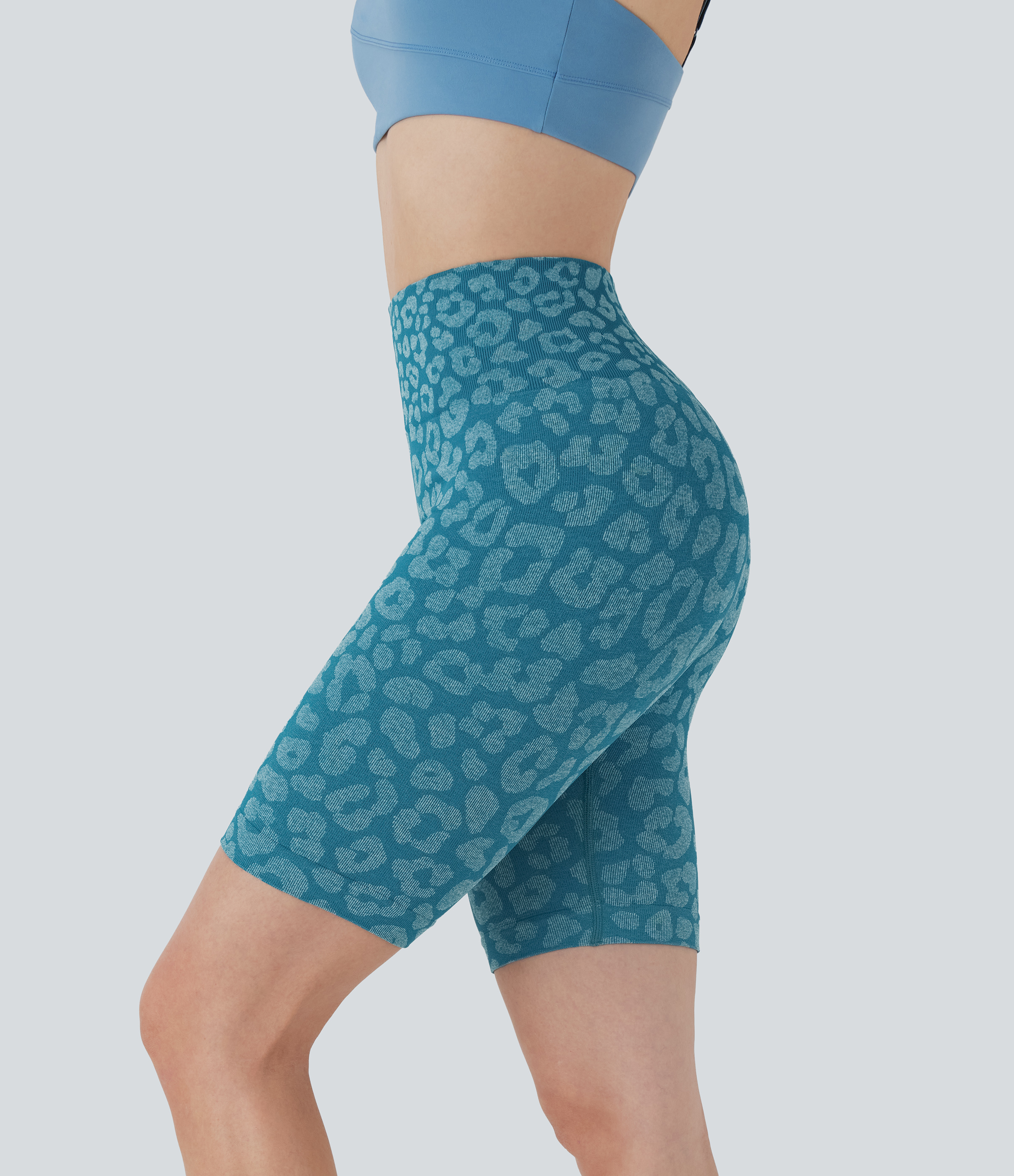 Saxony Blue OneForm Seamless Flow short cycliste de yoga taille haute à imprimé léopard 7'' / 1