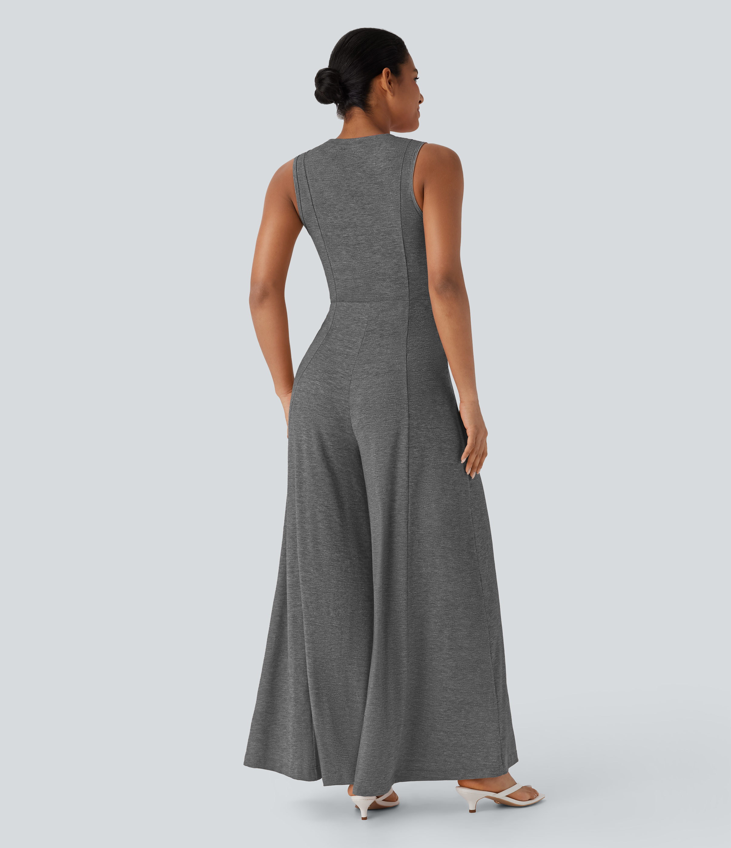 Darl Gray Floral Yarn Mono casual ancho holgado sin mangas con cuello Henley y bolsillos laterales / 2