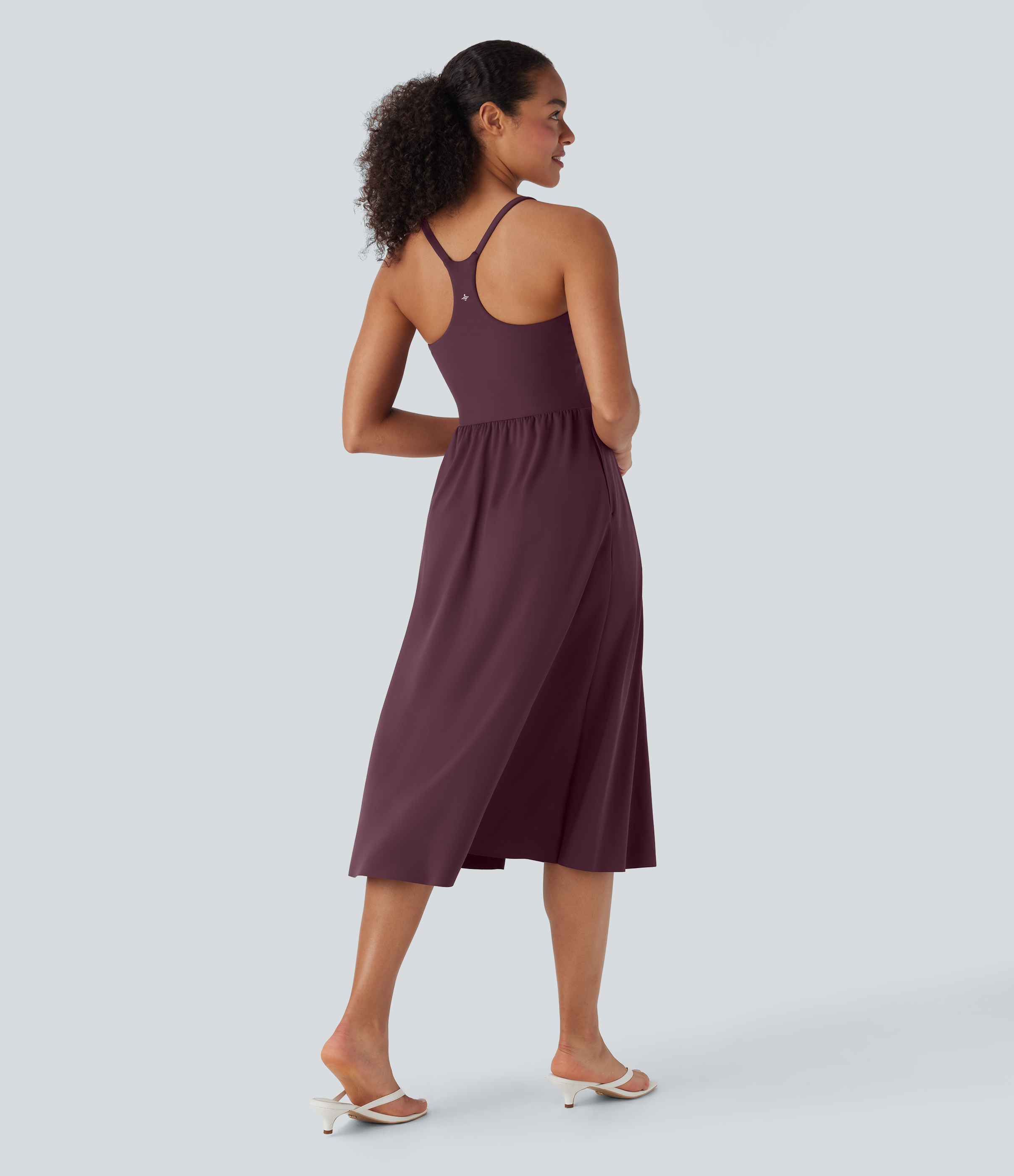 Fig Vestido casual SoftlyZero™ Airy tipo racerback con tacto fresco y bolsillos en copas D-F / 2