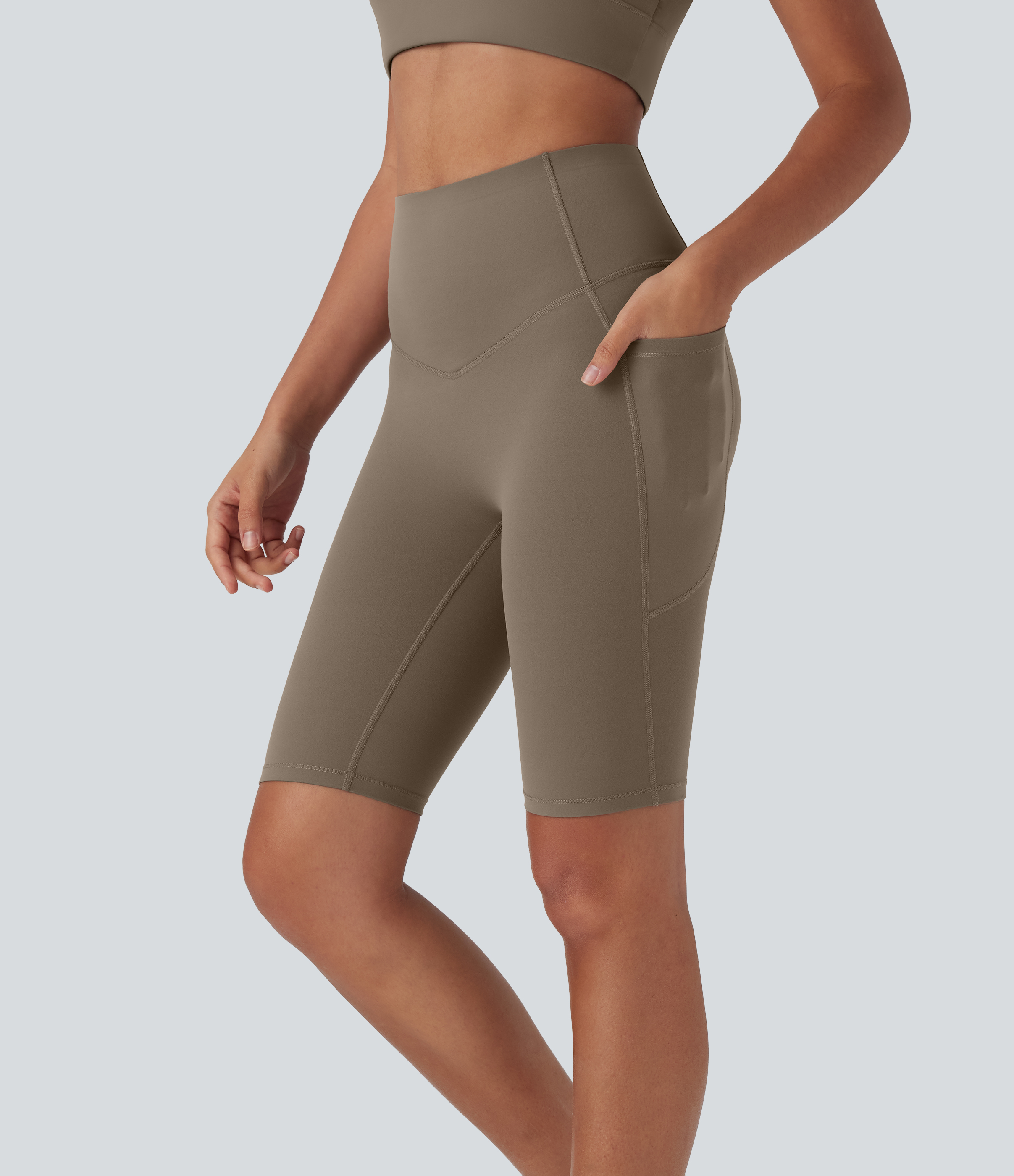 Dawn Brown Shorts biker moldeadores Halara UltraSculpt™ de tiro alto efecto push-up y reductor de abdomen de 22cm con bolsillos / 2