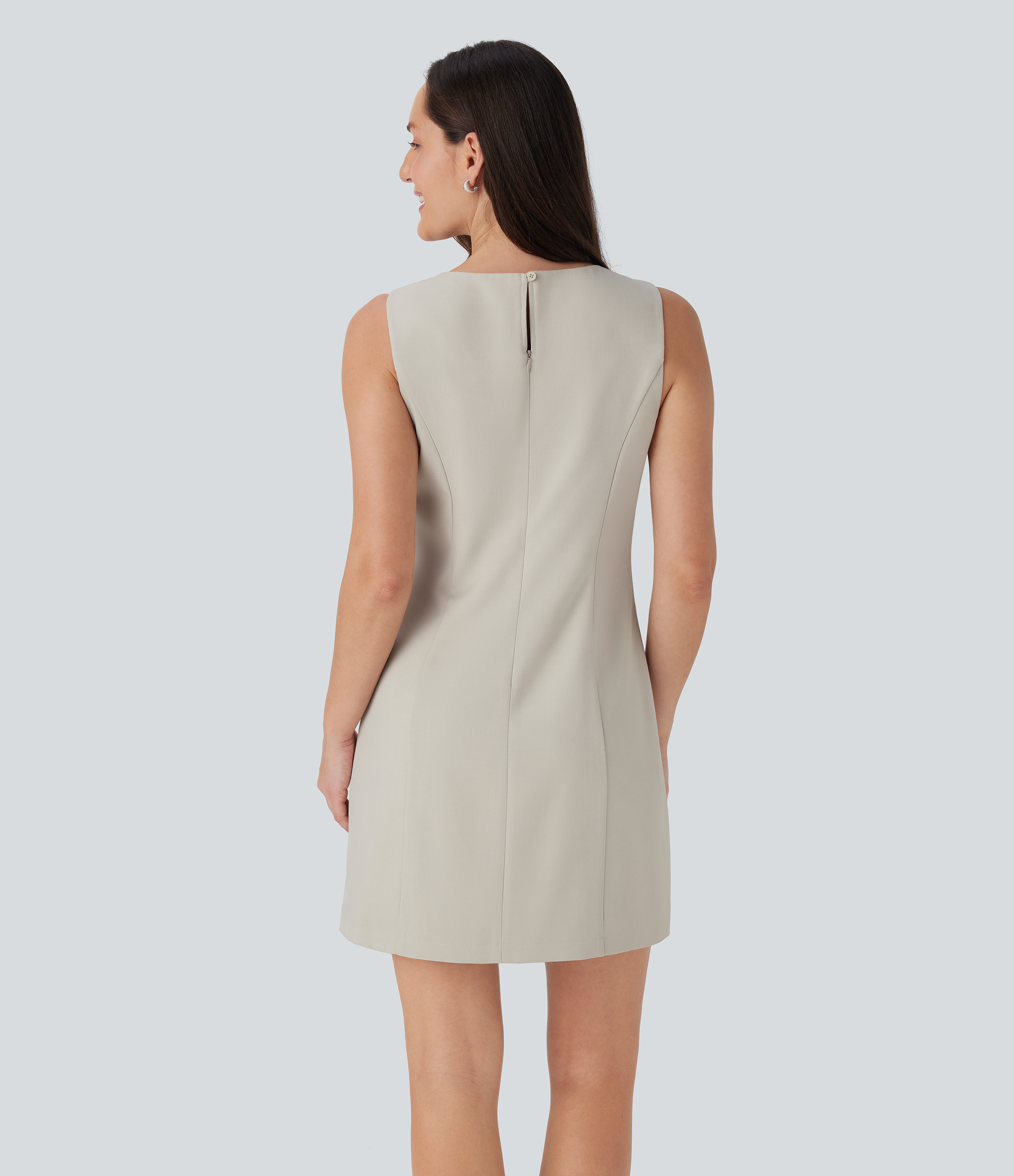 Silver Birch Vestido corto de oficina sin mancas con cuello barco, botones, cremallera invisible y bolsillos / 2