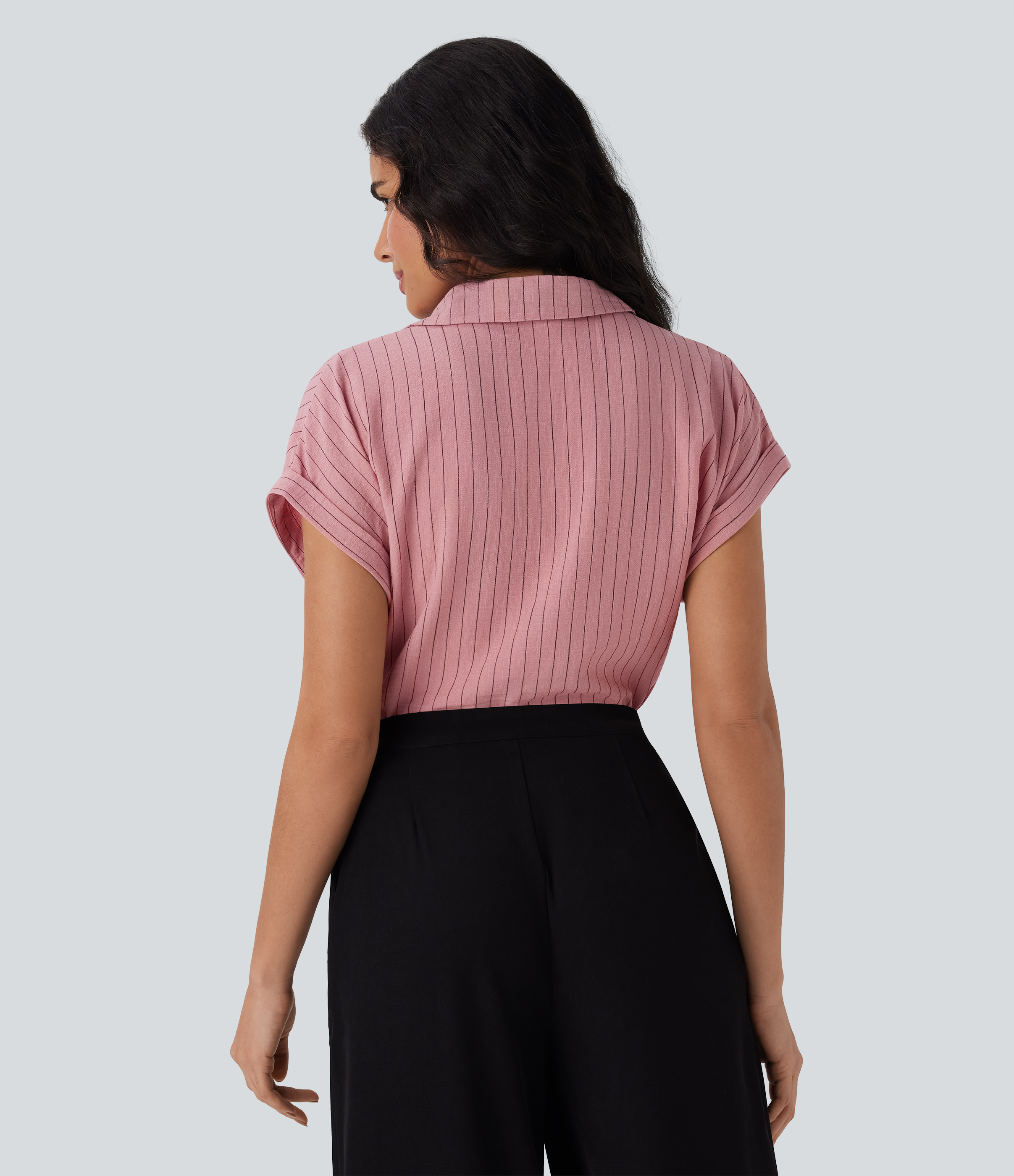Candy Pink Black Yarn Dye Stripes Camisa de lino de oficina a rayas de manga corta con cuello y botones / 2
