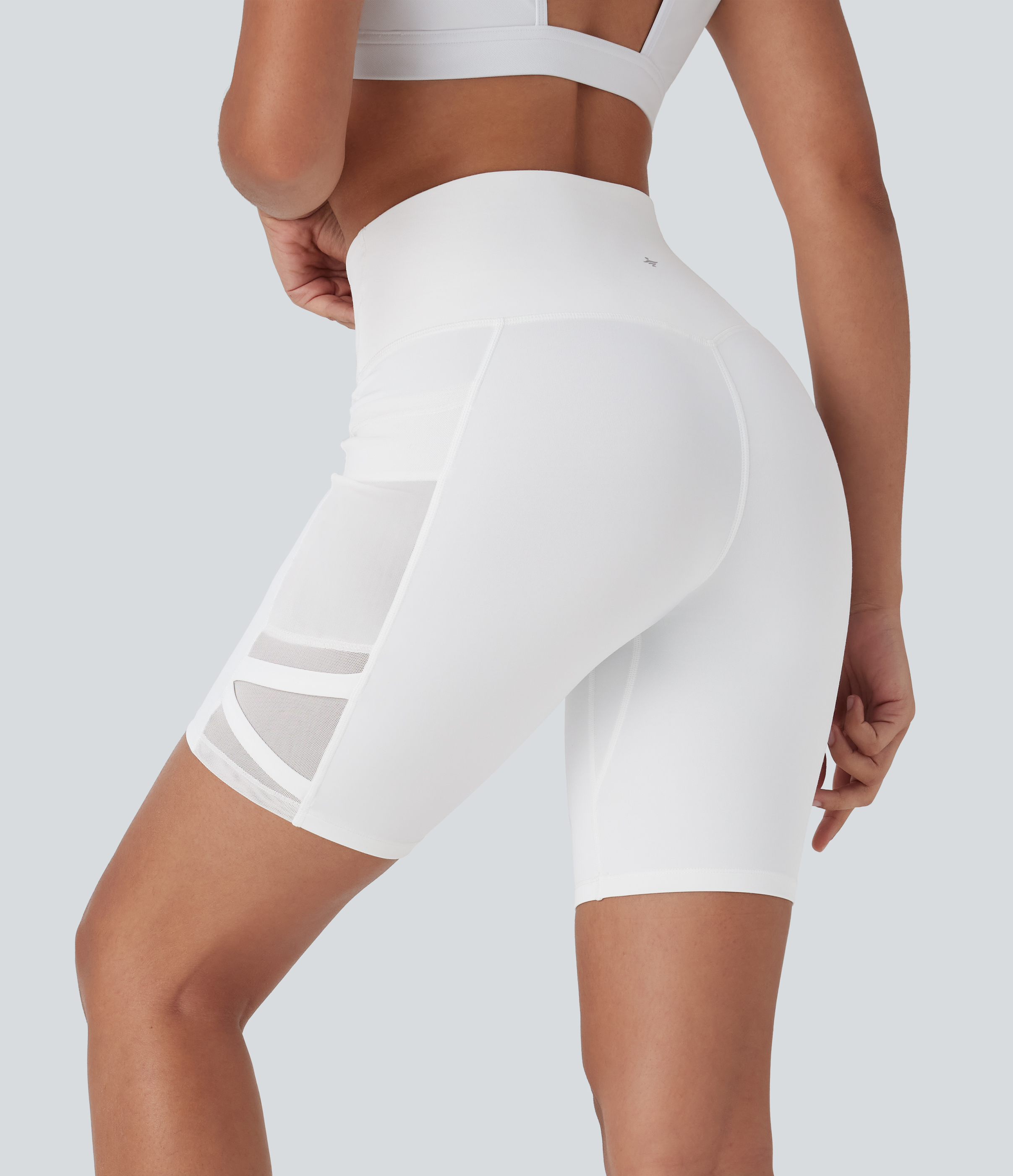 White Shorts de yoga de secado rápido SpeedWave™ de tiro alto con tejido en contraste de 18 cm y bolsillos laterales / 2
