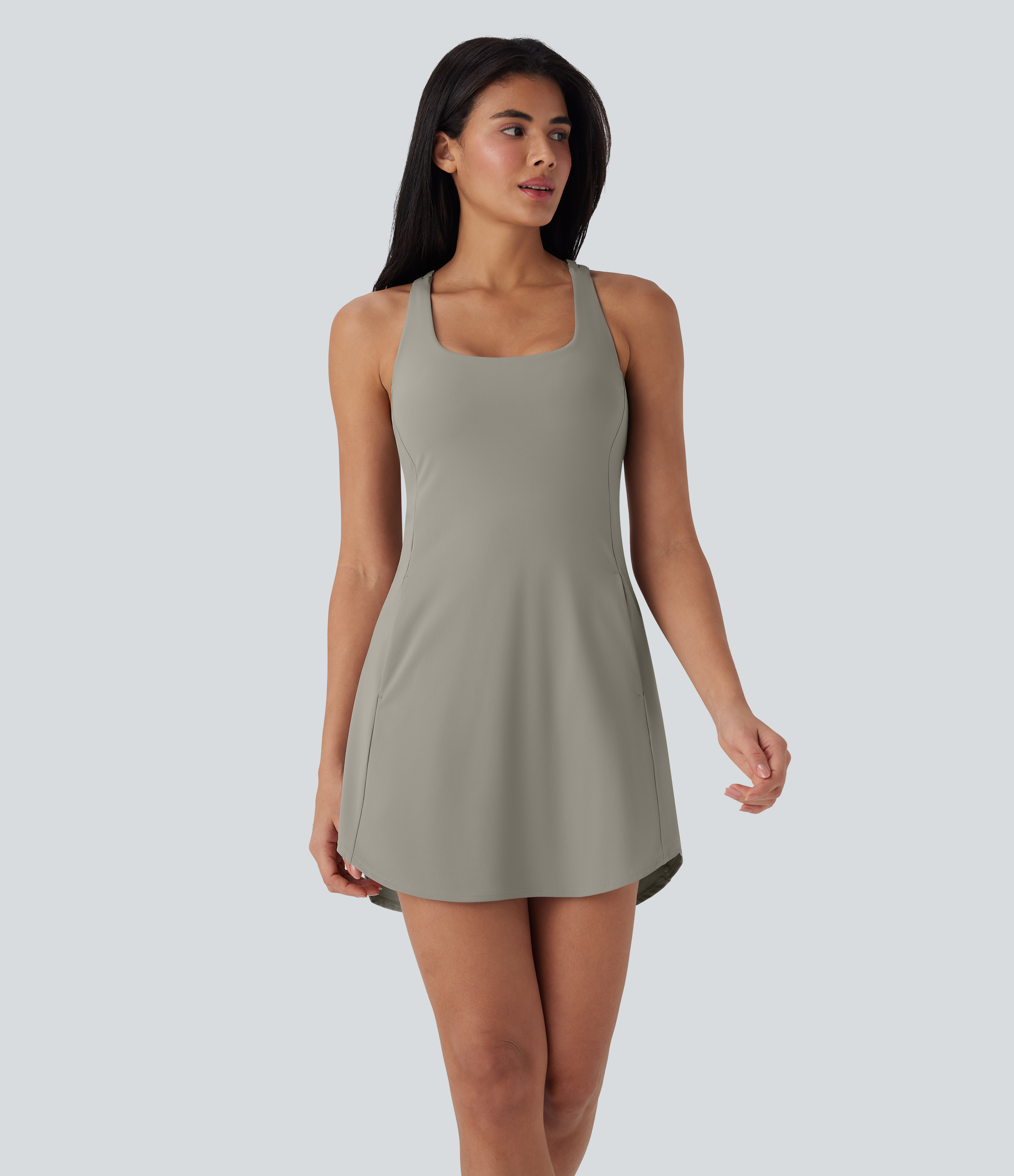 London Fog Vestido mini deportivo de tenis de dos piezas Softlyzero™ con secado rápido, espalda abierta cruzada y múltiples bolsillos / 2