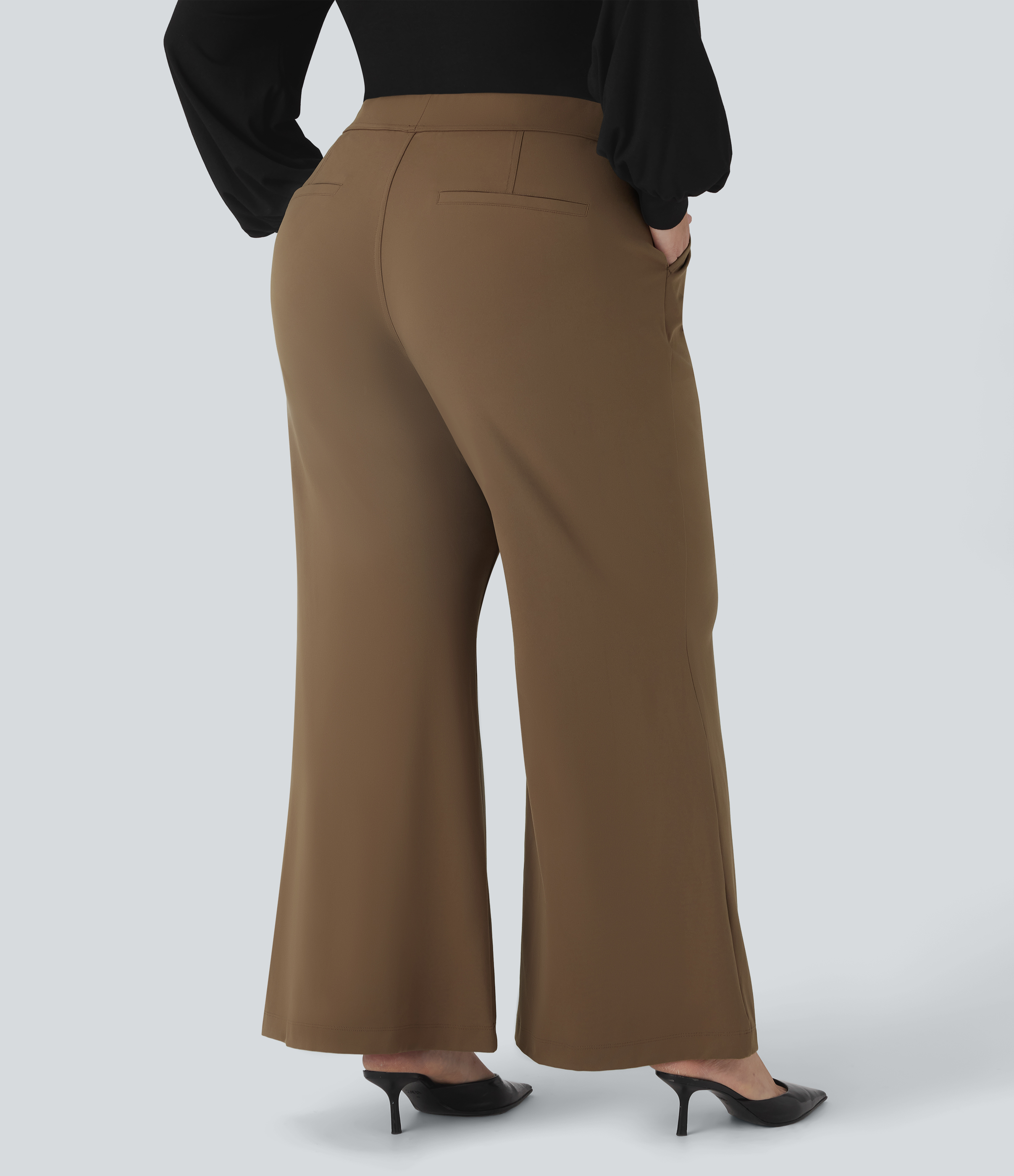 Sepia Halara Flex™ DayStretch hochgeschnittene, ausgestellte Arbeitshose in Übergröße mit Taschen / 2