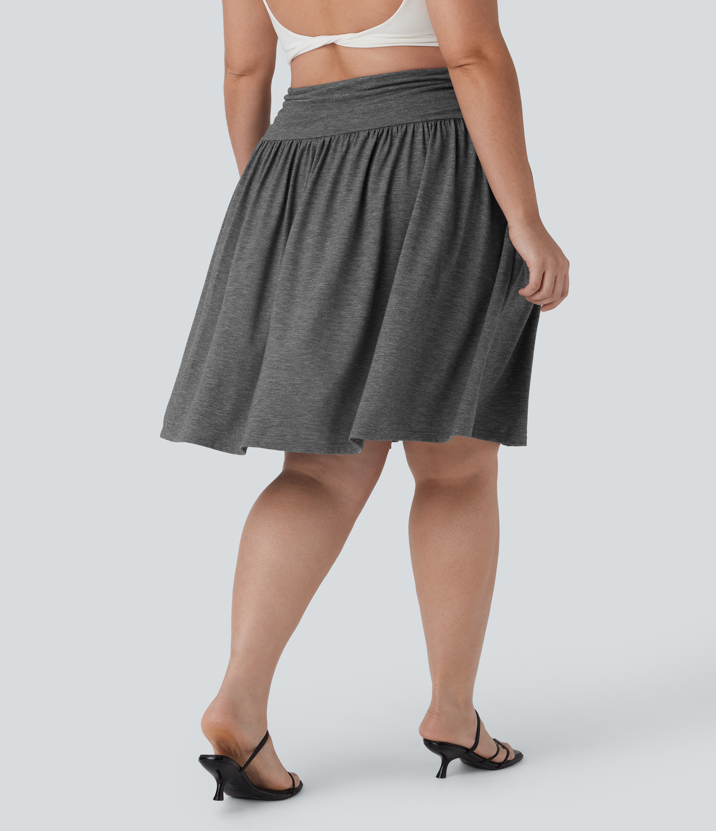 Darl Gray Floral Yarn Falda de tiro alto fluida con fruncido y bolsillos de tallas grandes  / 2