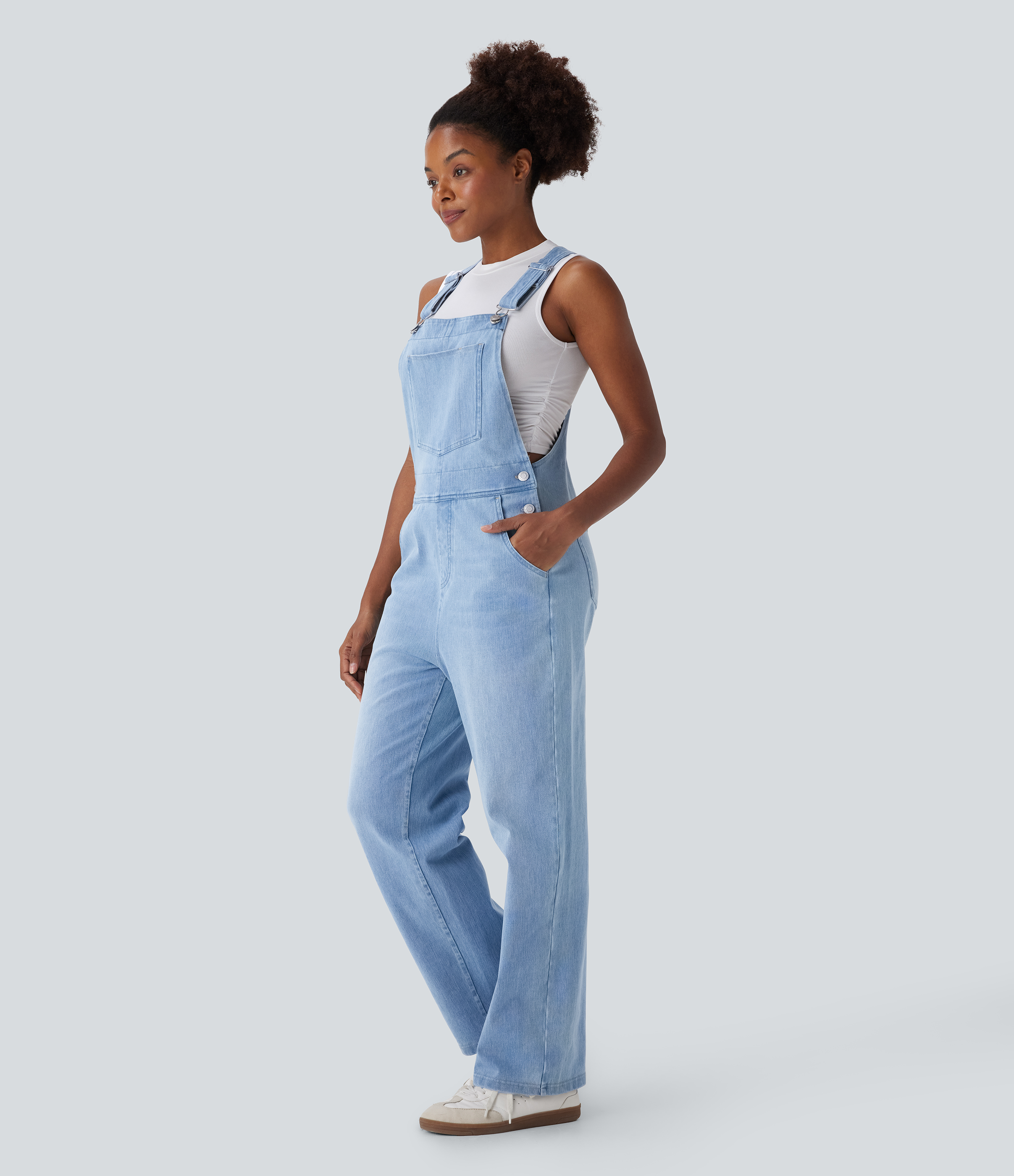 Halara Flex™ Freizeit-Overall aus dehnbarem Strick-Denim mit verstellbaren Riemen und mehreren Taschen