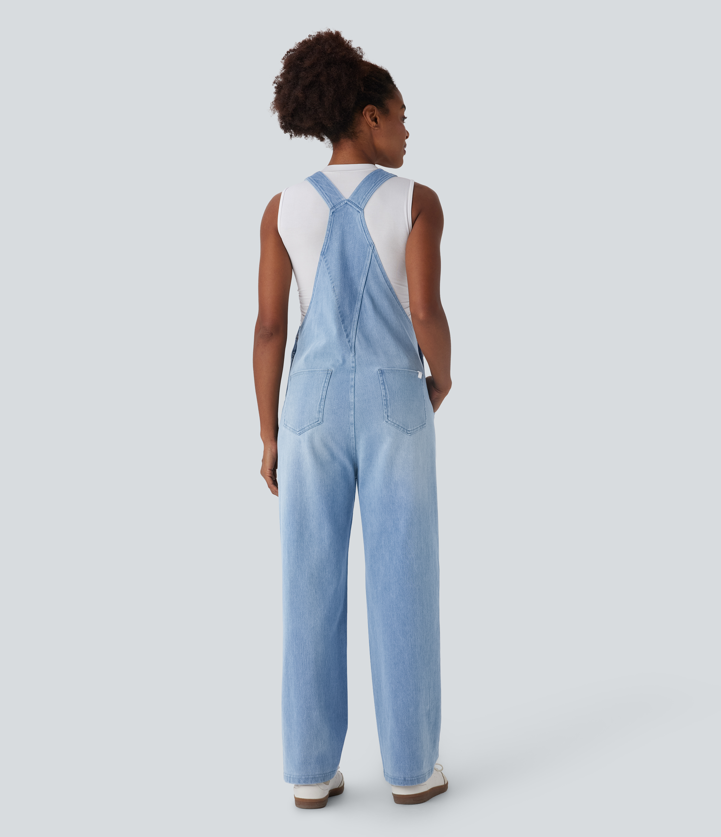 Crushed Ice Blue Denim Overol Halara Flex™ Denim mezclilla elástica tirantes ajustables y múltiples bolsillos / 2