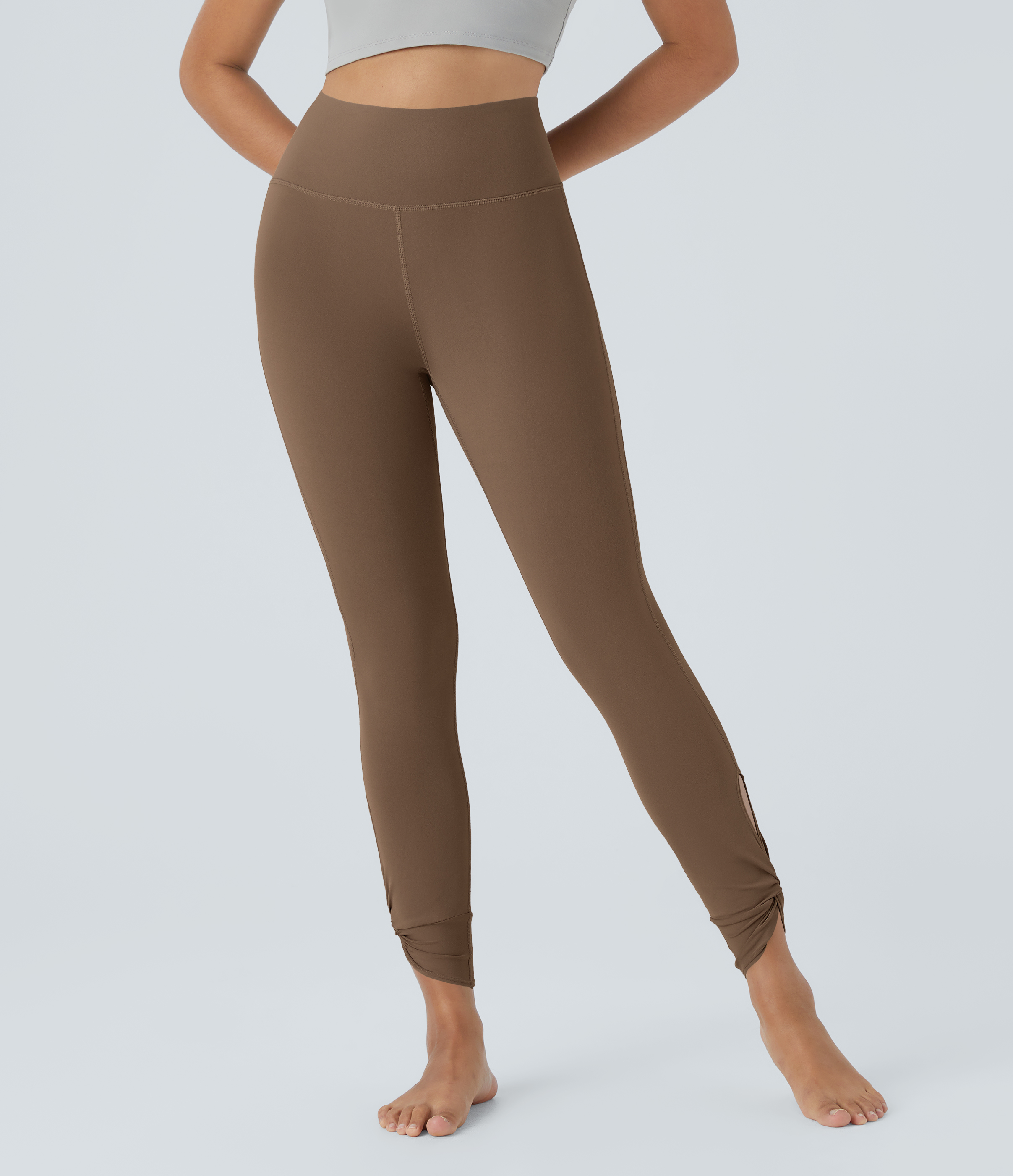 Muted Brown Leggings Softlyzero™ yoga retorcido corte bolsillo trasero tiro alto UPF50+ / 2