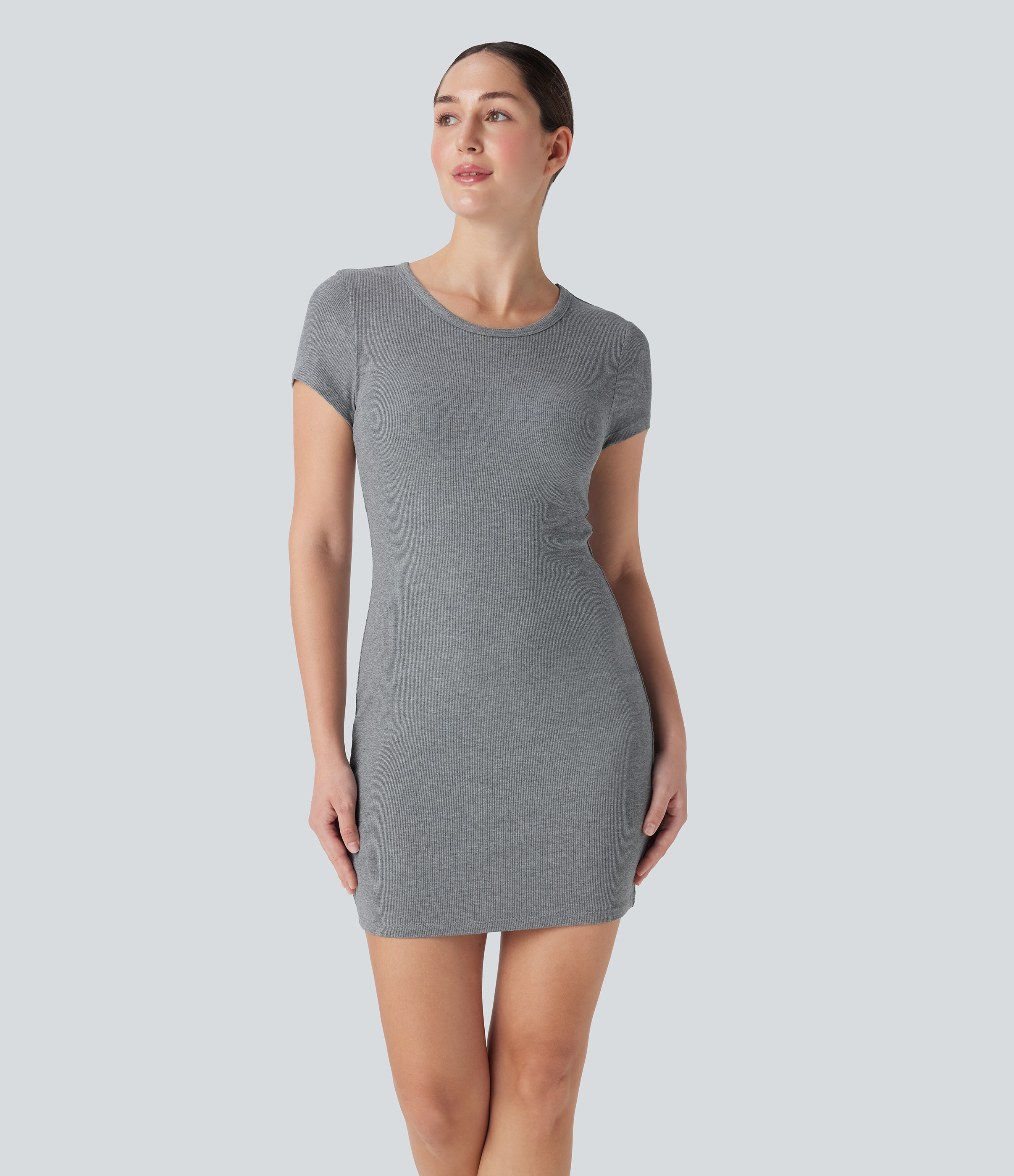 Ash Grey Vestido mini de yoga ajustado con sujetador incorporado y canalé / 1