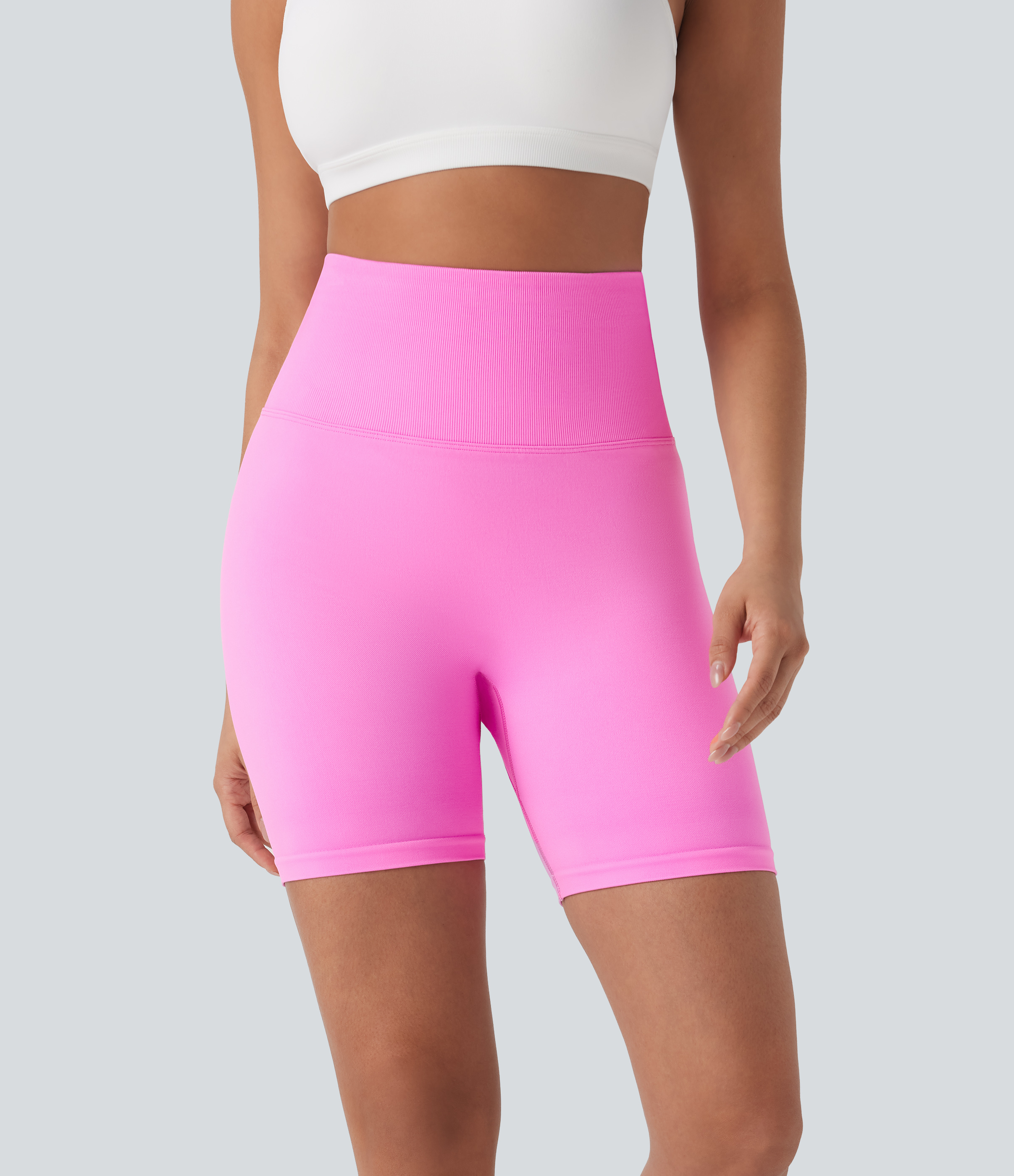 Soft Light Purple Shorts biker deportivos sin costuras de tiro alto con bloques de color y pliegues / 2