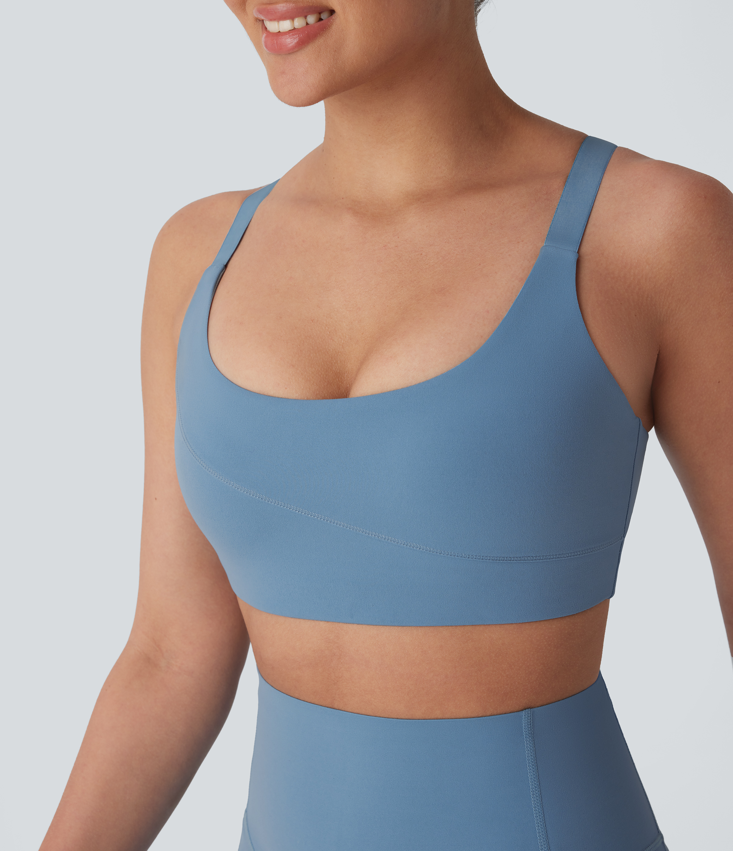 Halara UltraSculpt™ Sport-BH mit mittlerem Halt und U-Ausschnitt, Cup-Größen A-C