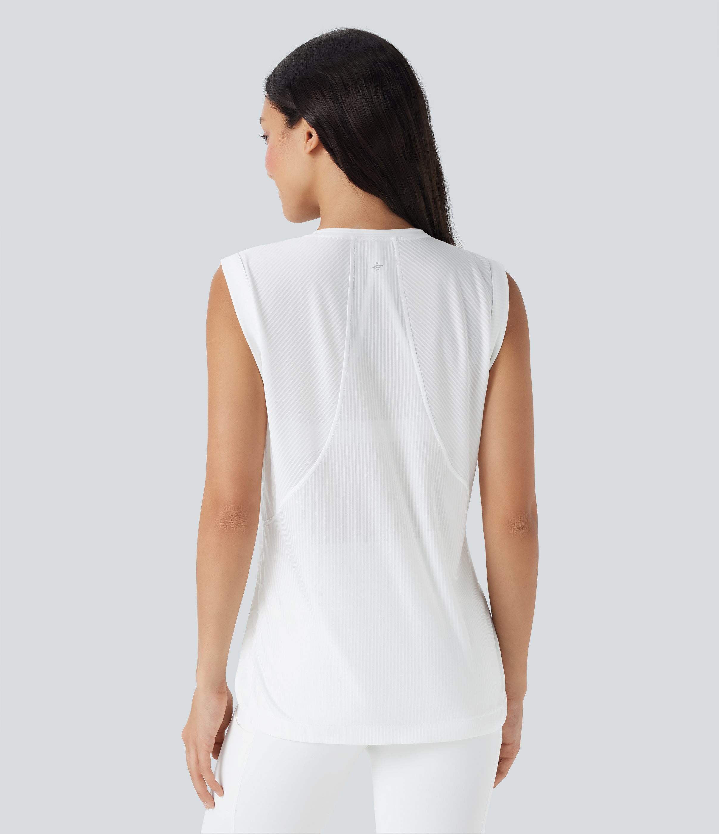 White Camiseta de yoga de secado rápido con cuello redondo y dobladillo curvo / 2