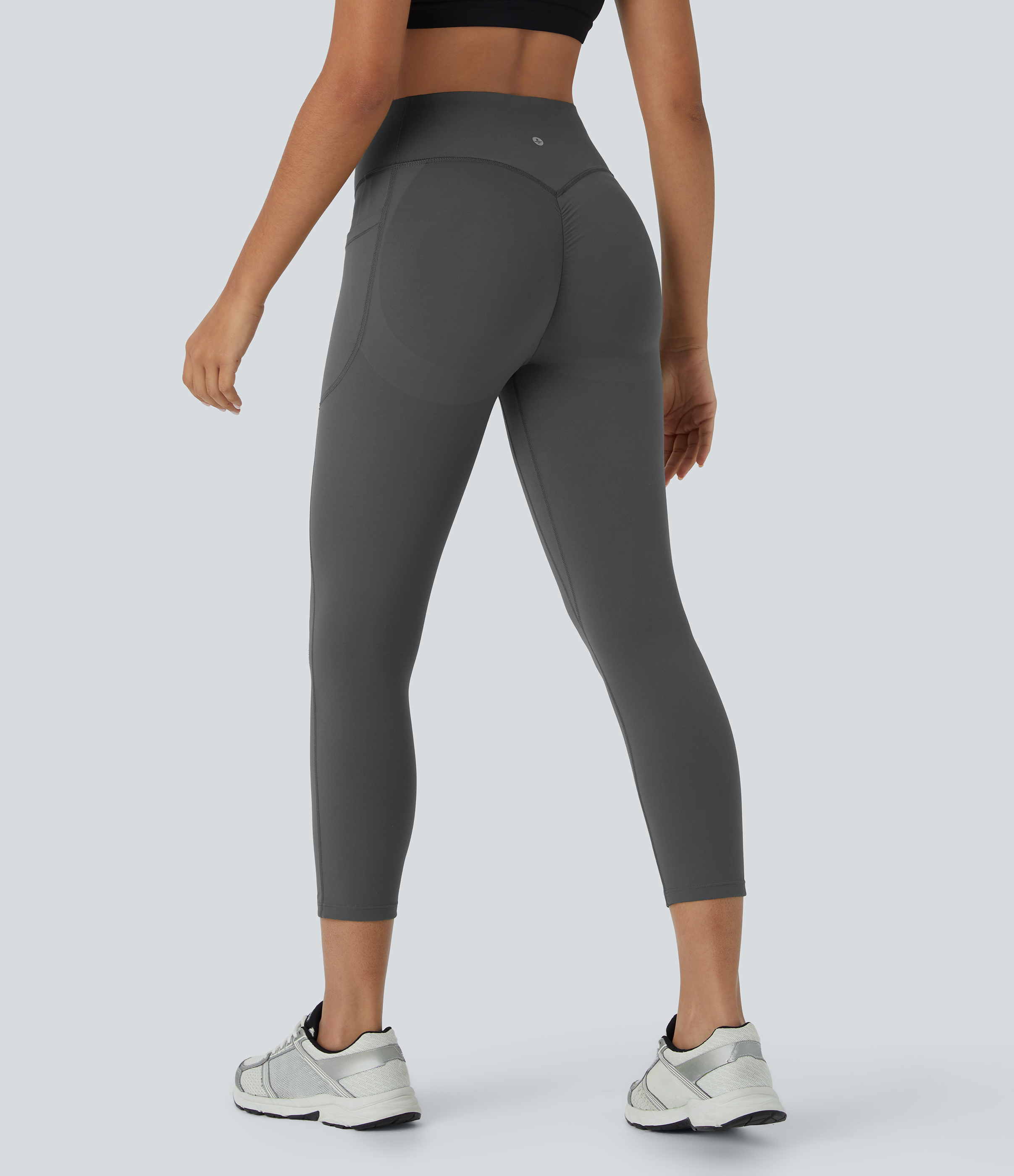 Halara UltraSculpt™ High Waisted Scrunch Butt Lifting Tummy Control Pocket Shaping Capri Training Leggings