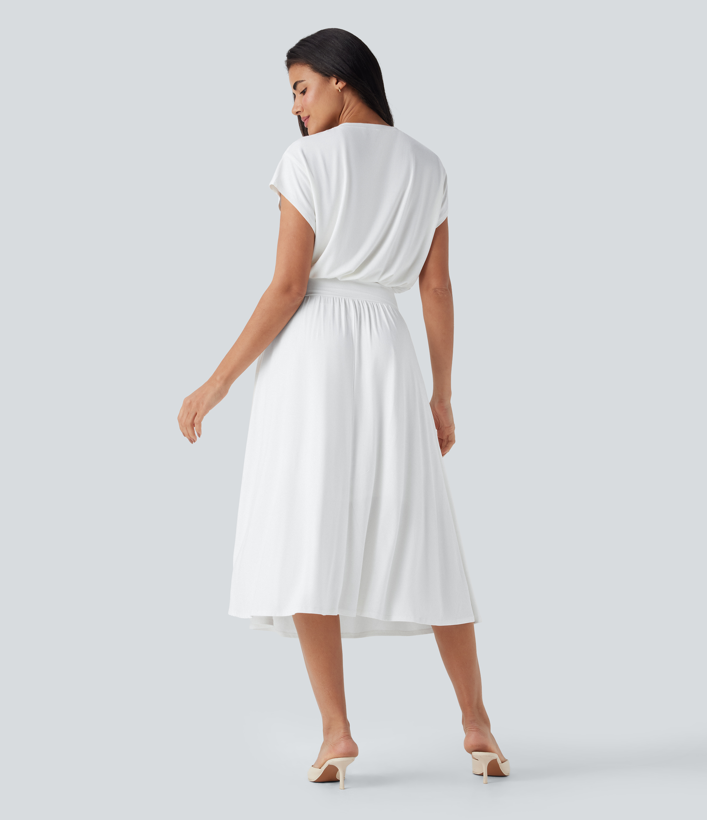 White Vestido midi de oficina moldeador y fluido con mangas murciélago y bolsillos con efecto moldeador de abdomen / 2