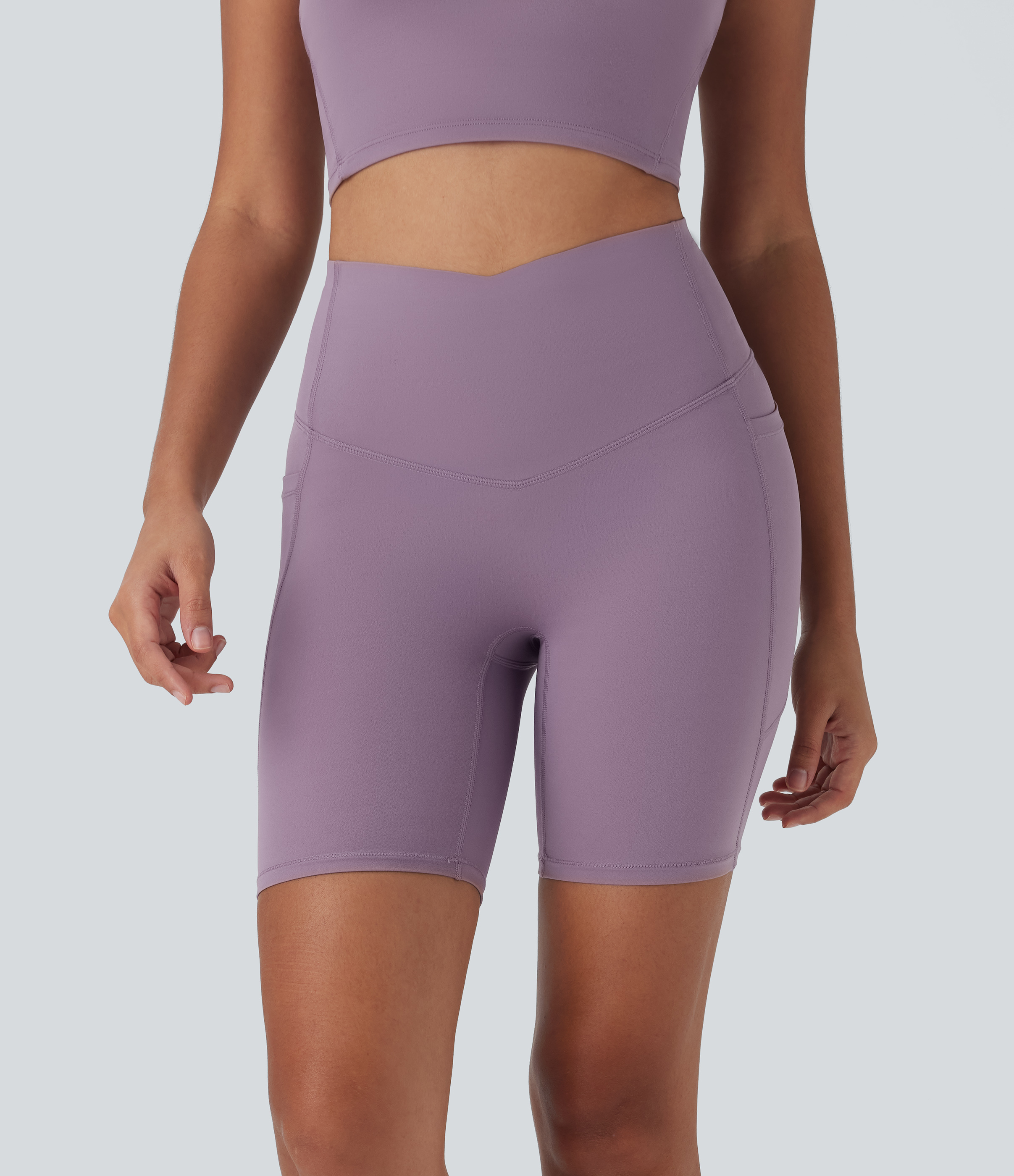 Tulip Purple Shorts de yoga Halara UltraSculpt™ Refrescante UPF50+ de 18 cm de secado rápido con tiro alto moldeador de abdomen y con bolsillos / 2