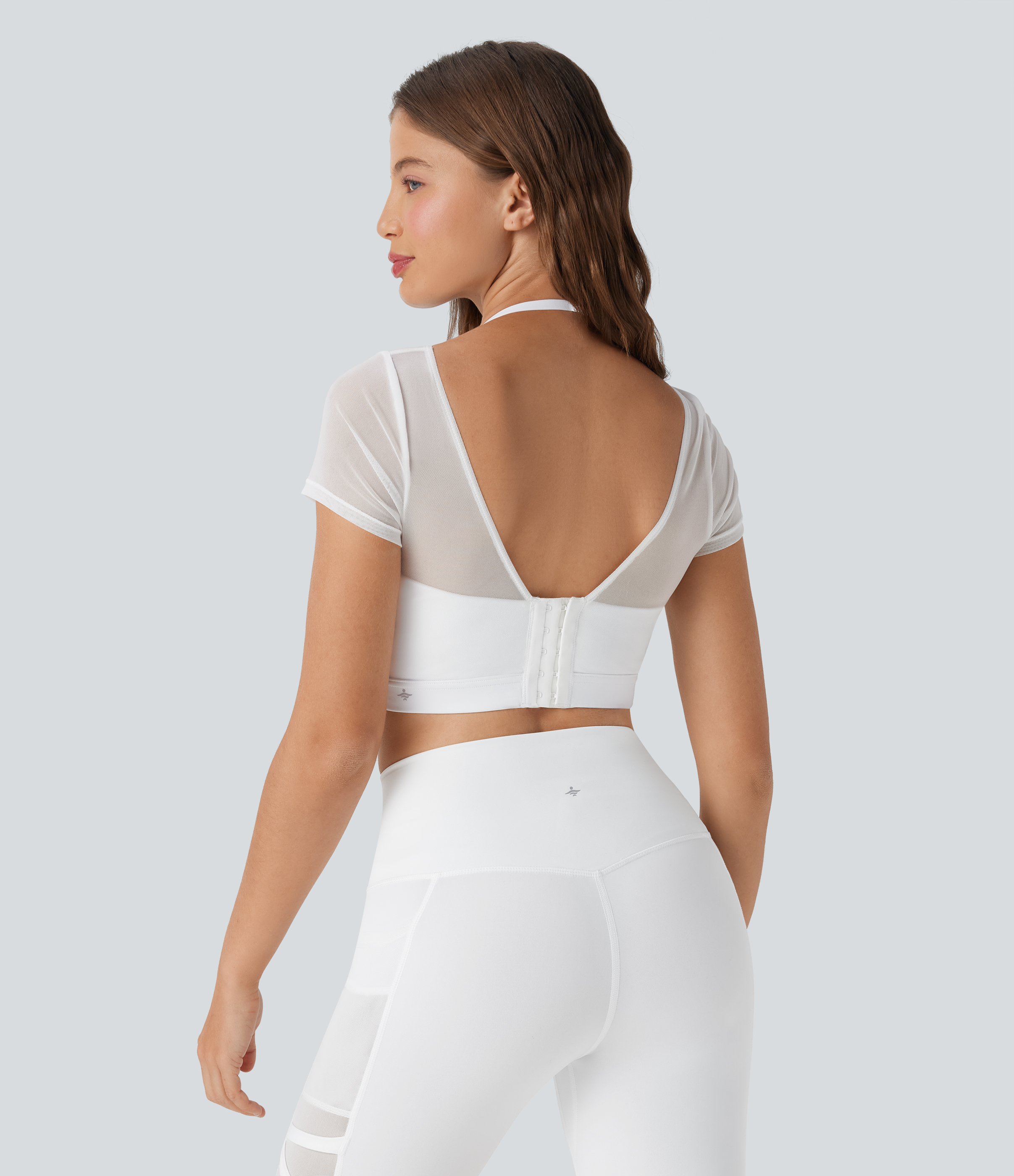 Weiß Neckholder-Kurzarm-Top im 2-in-1-Cropped-Design mit kontrastierendem Mesh für Yoga und Sport / 2