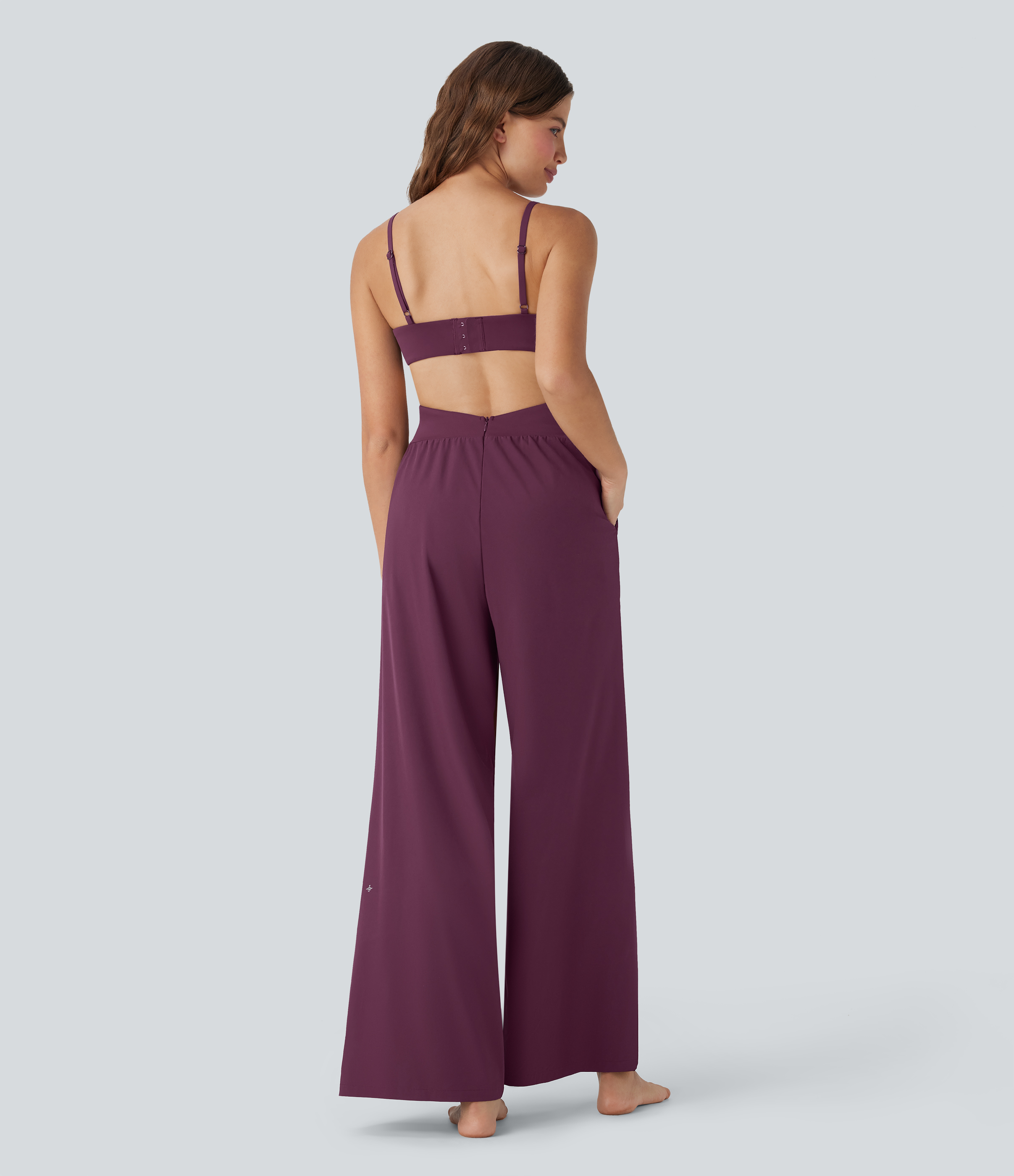 Amaranth Breezeful™ Combinaison de yoga à séchage rapide avec découpes et poches — édition Easy Peezy / 2